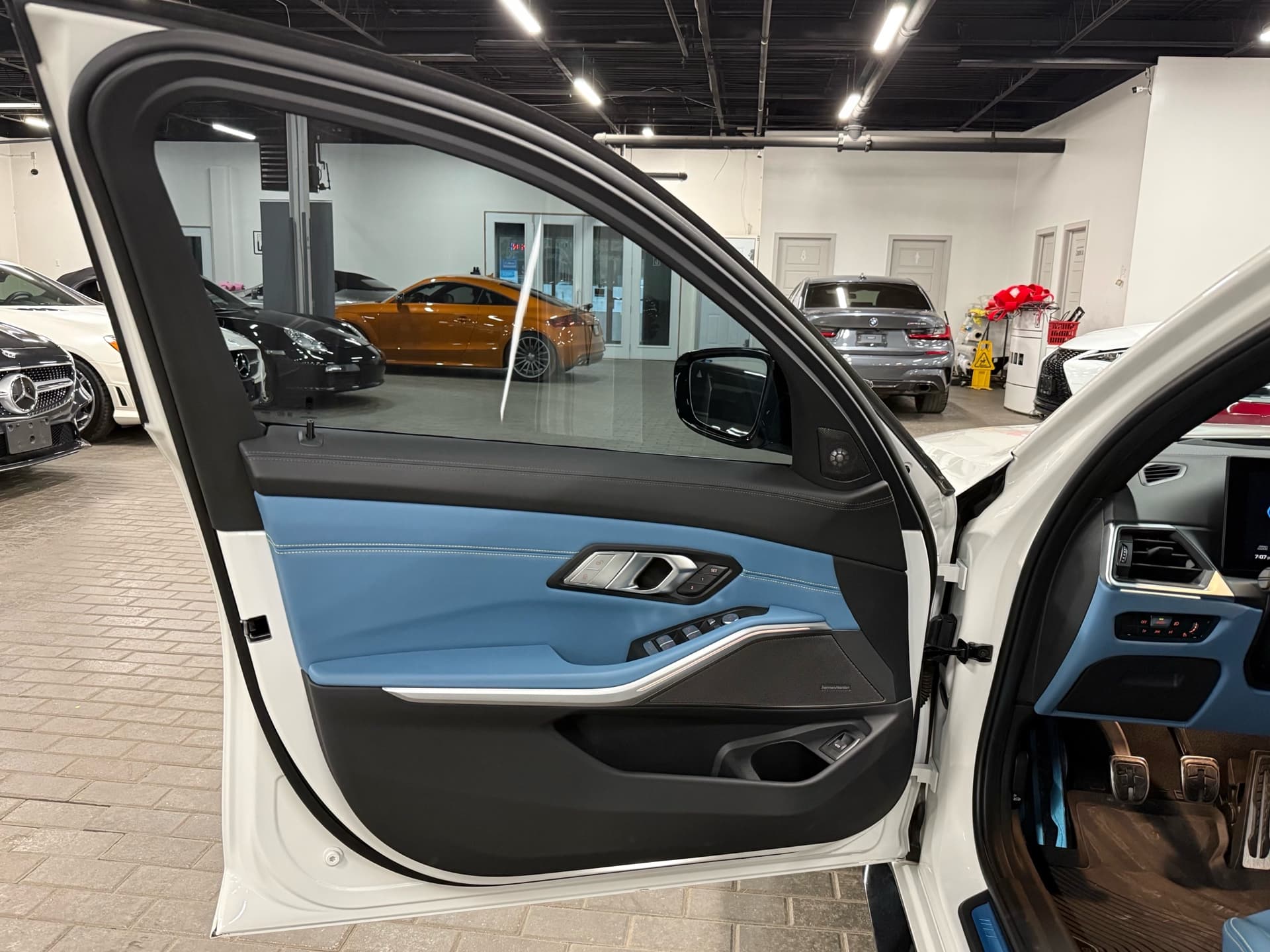 2023 BMW M3 MANUAL | CARBON EXTERIOR | FULL EXTENDED LEATHER