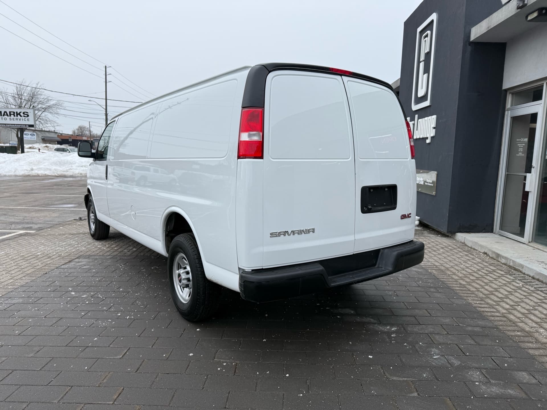 2023 GMC Savana Cargo RWD 2500 EXTENDED 155"