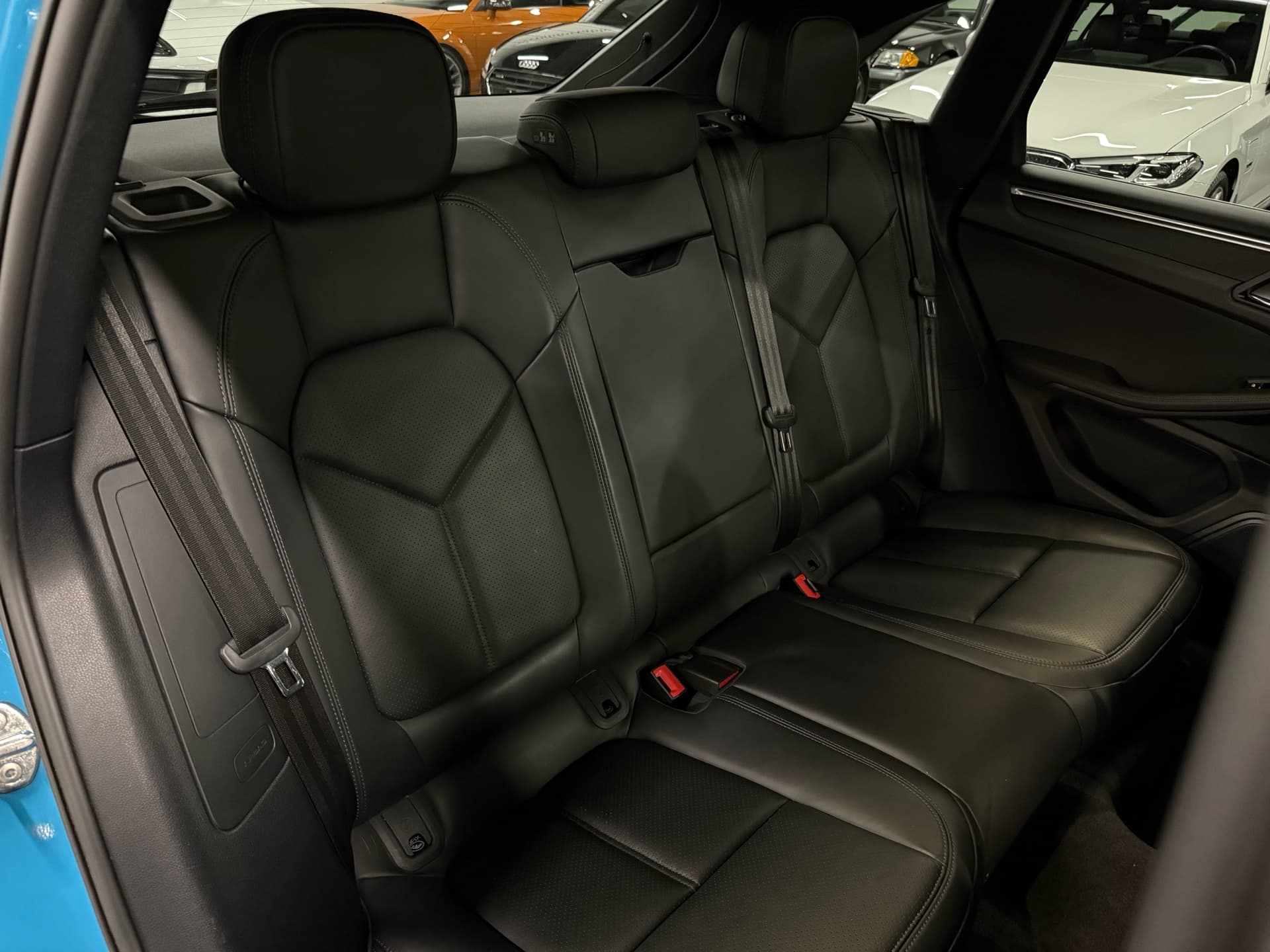 2023 Porsche Macan AWD | PREMIUM PACKAGE PLUS