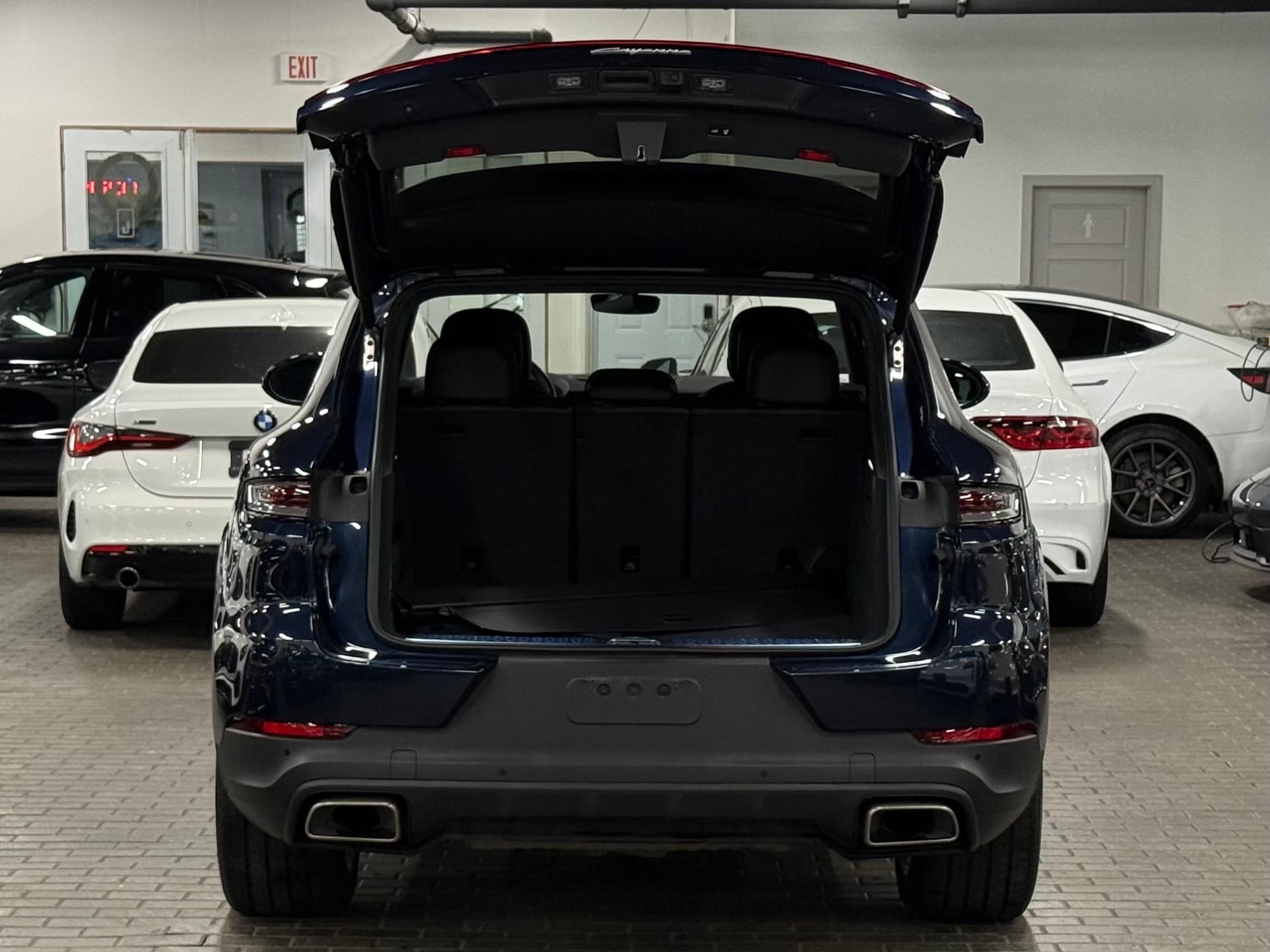 2024 Porsche Cayenne AWD