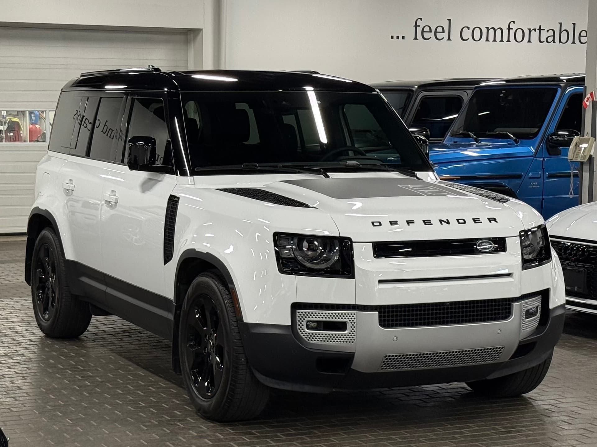 2025 Land Rover  Defender  110 P300 S 