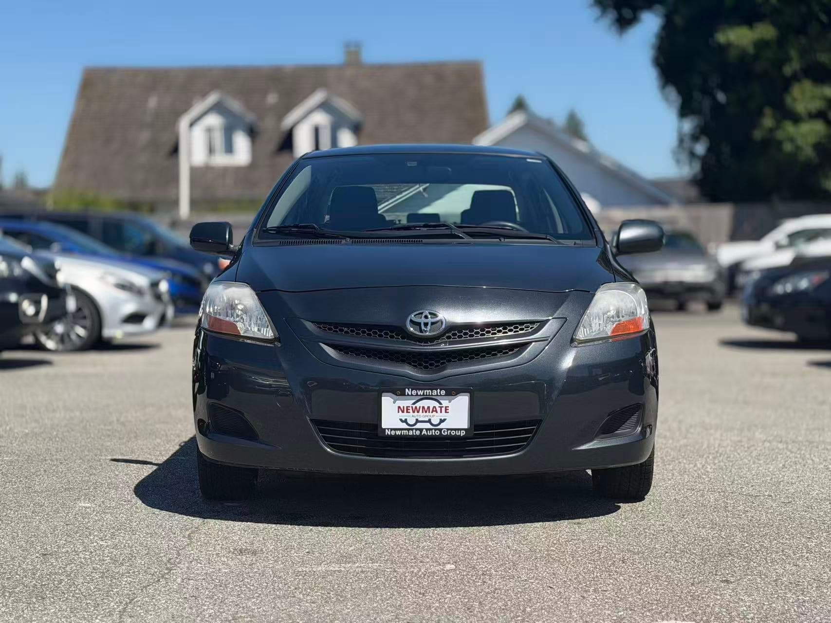 2008 Toyota Yaris LOCAL BC VEHICLE. ONE OWNER.