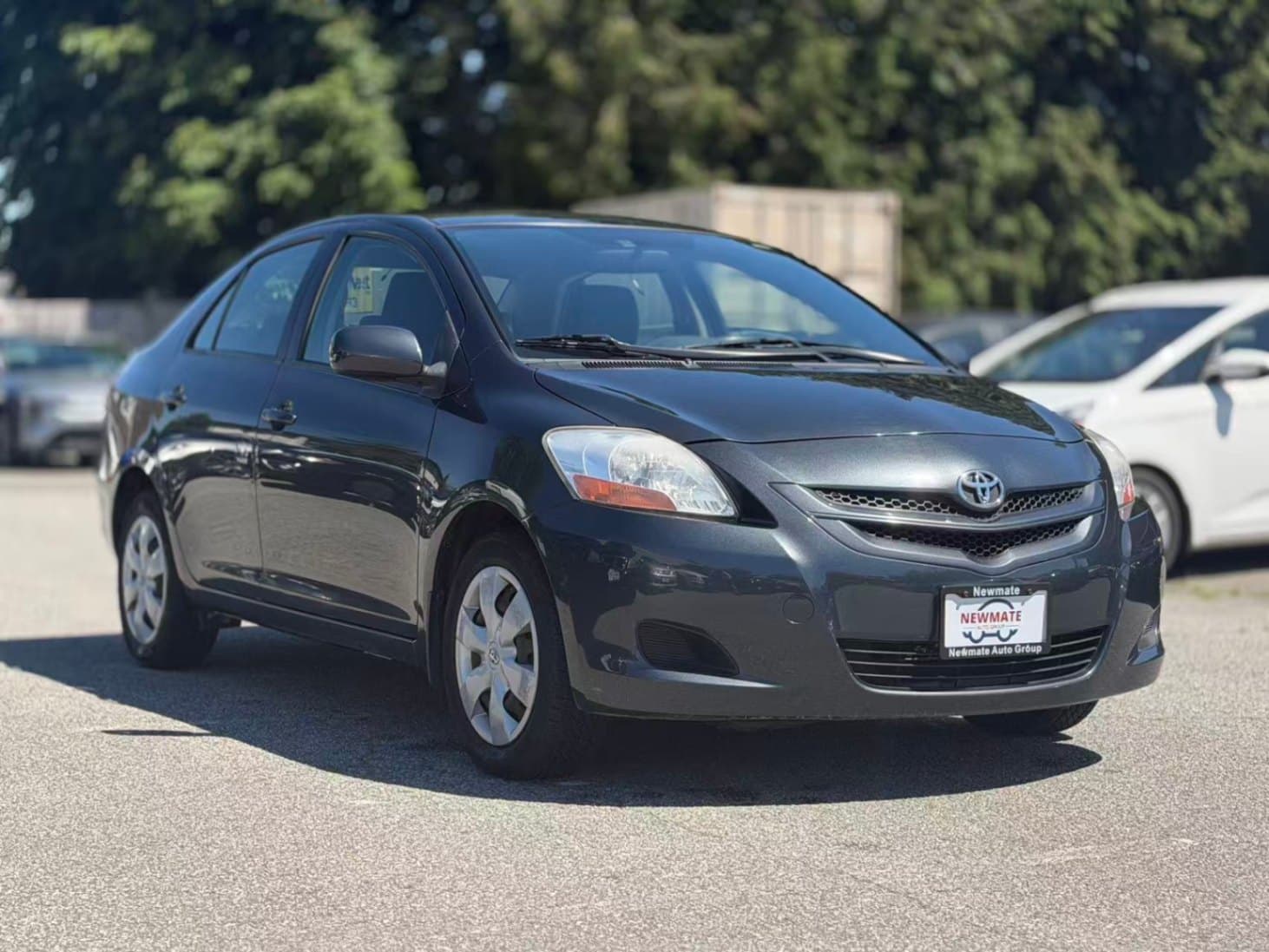 2008 Toyota Yaris LOCAL BC VEHICLE. ONE OWNER.