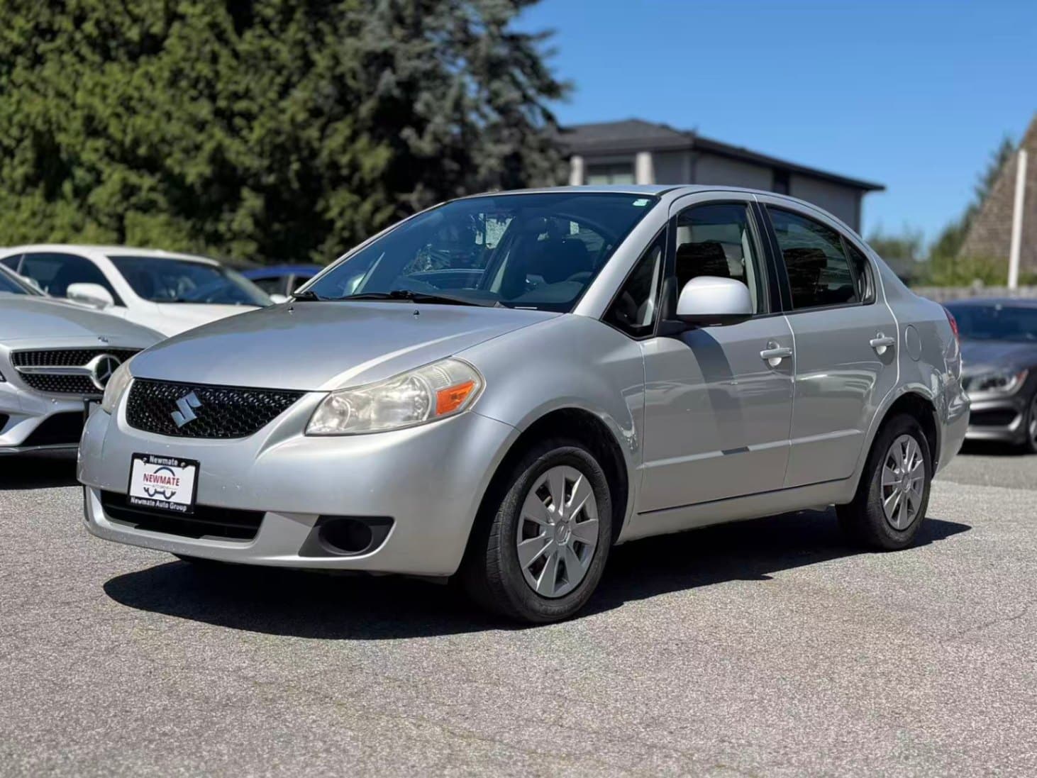2009 Suzuki SX4 Sedan. LOCAL BC VEHICLE. RUNS GREAT.