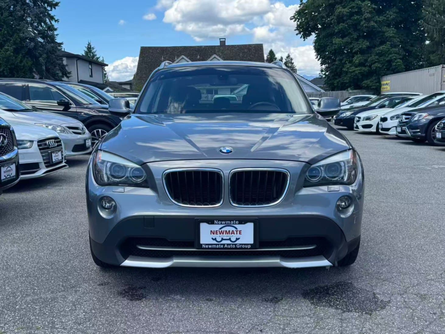 2012 BMW X1 28i xDrive. BC LOCAL CAR. LOW KILOMETRES.