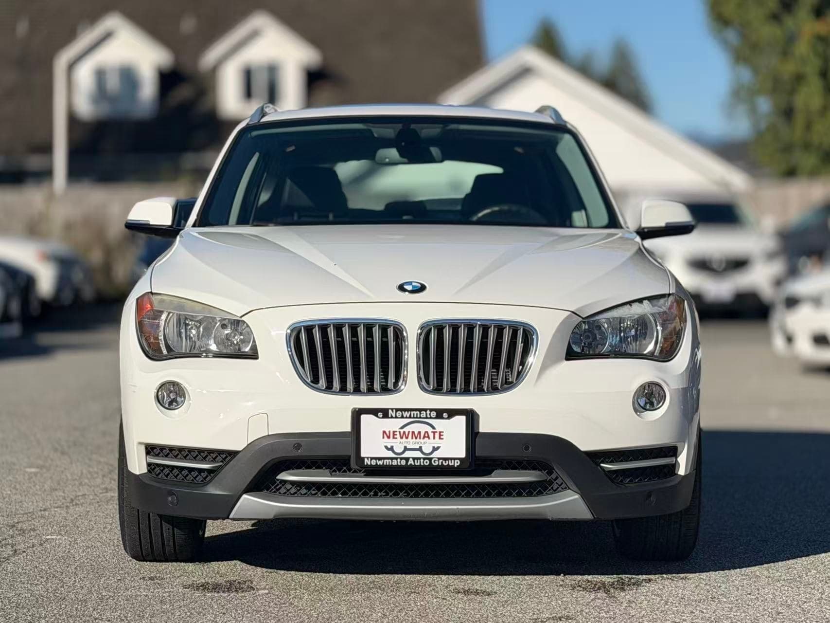 2013 BMW X1 28i xDrive. LOCAL BC VEHICLE. NO ACCIDENT. LOW KILOMETRES. SERVICE DONE.