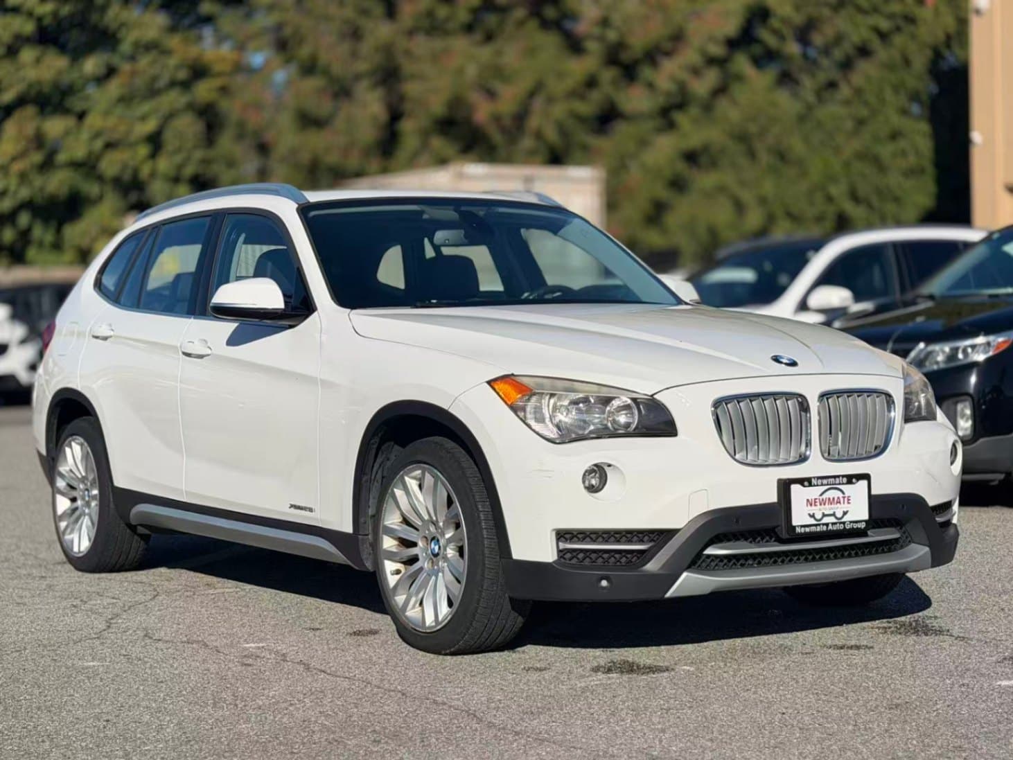 2013 BMW X1 28i xDrive. LOCAL BC VEHICLE. NO ACCIDENT. LOW KILOMETRES. SERVICE DONE.