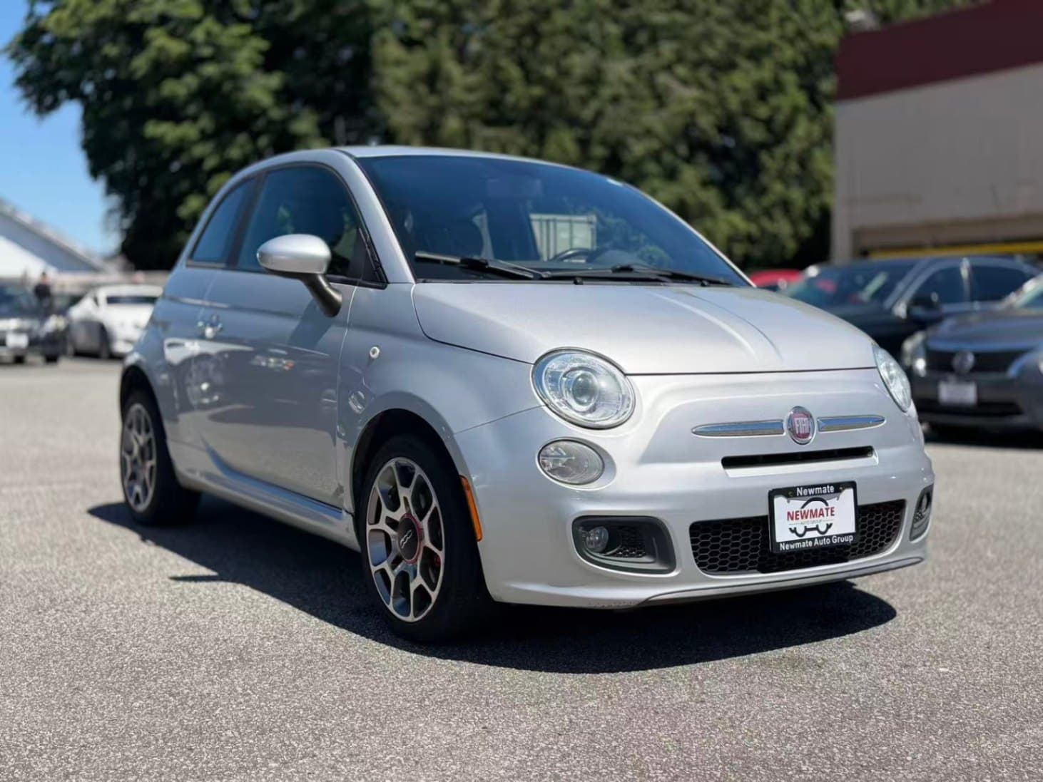 2013 Fiat 500 Sport. LOCAL BC VEHICLE. NO ACCIDENT. LOW KILOMETRES.