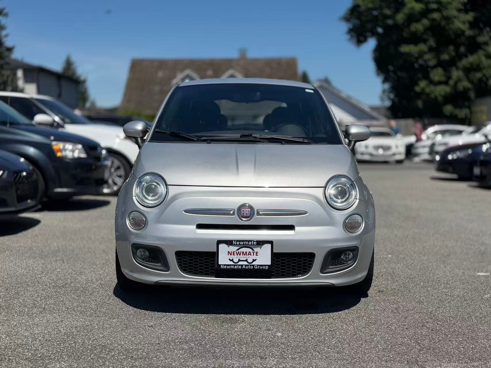 2013 Fiat 500 Sport. LOCAL BC VEHICLE. NO ACCIDENT. LOW KILOMETRES.