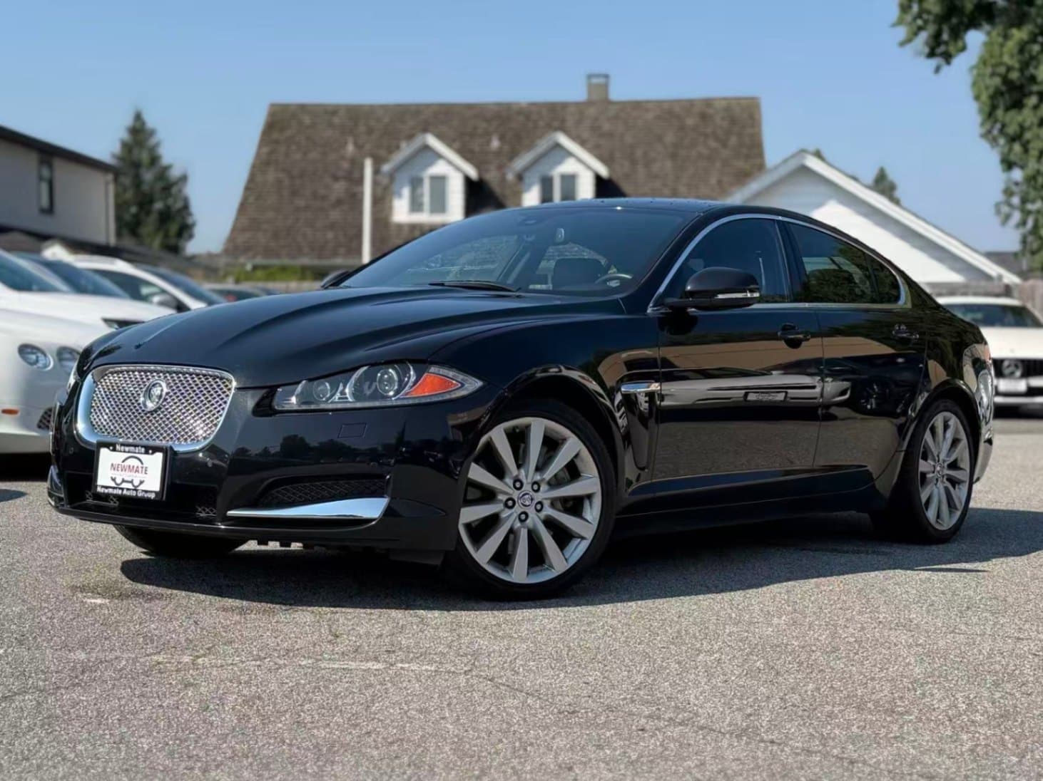 2013 Jaguar XF V6. BC LOCAL CAR.