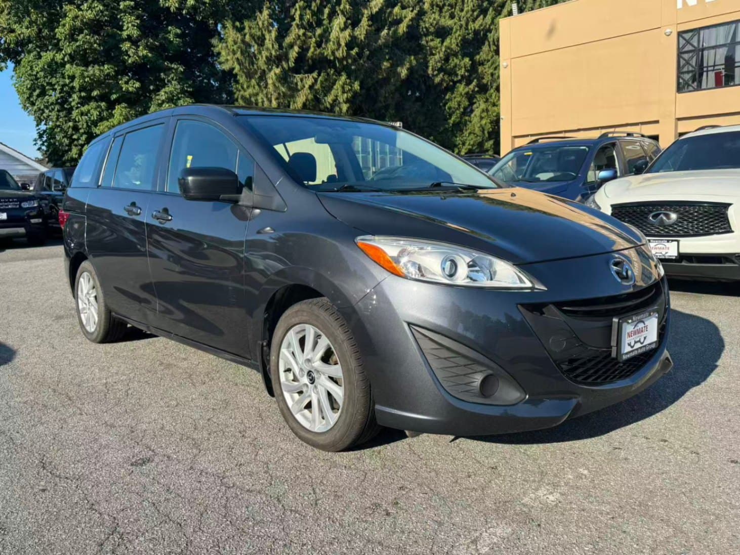 2014 Mazda Mazda5 GS. BC LOCAL CAR.