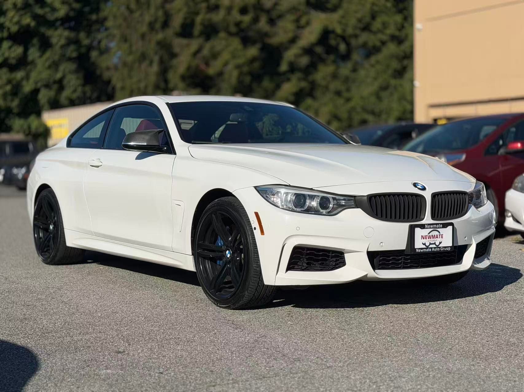 2015 BMW 4-Series 435i xDrive. LOCAL BC VEHICLE. FULLY OPTIONED.