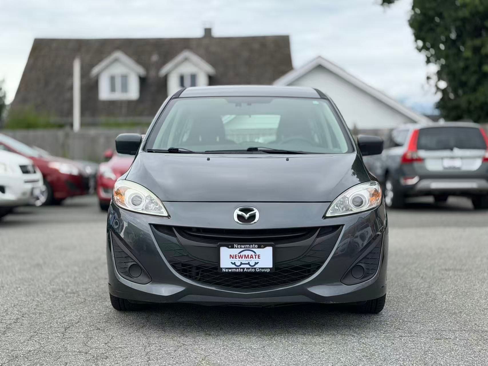2015 Mazda Mazda5 GS. LOCAL BC VEHICLE. FULL SERVICE RECORD.