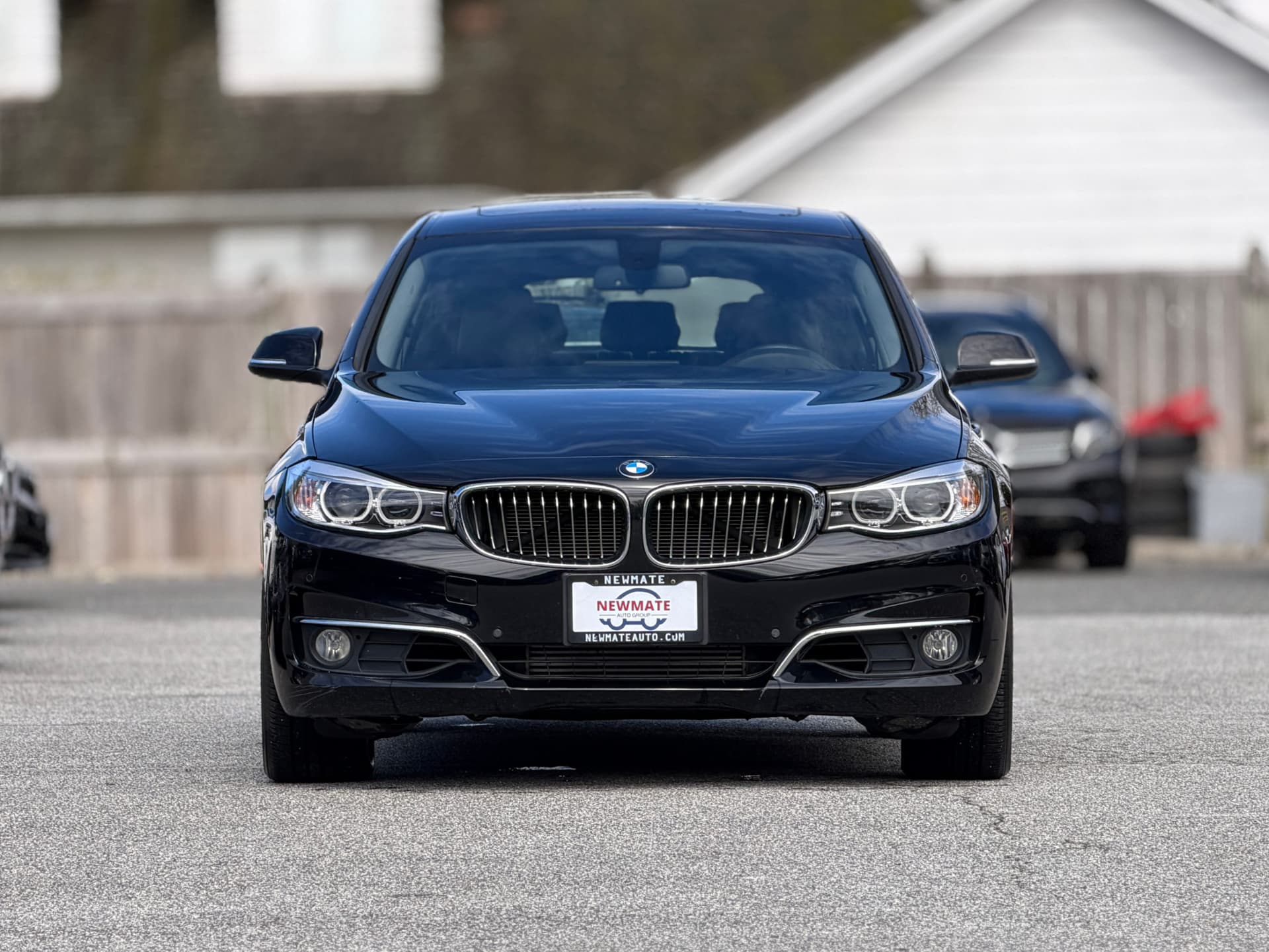 2016 BMW 3-Series 328i xDrive Gran Turismo. LOCAL BC VEHICLE. LOW ON MILEAGE.