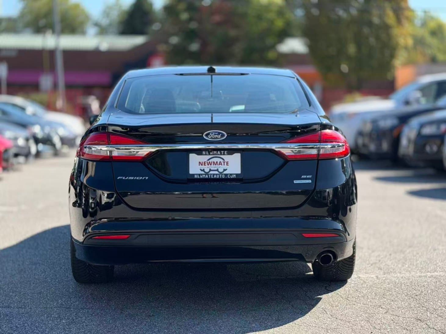 2017 Ford Fusion SE. LOCAL BC VEHICLE. LOW KILOMETRES. FULL SERVICE RECORD.