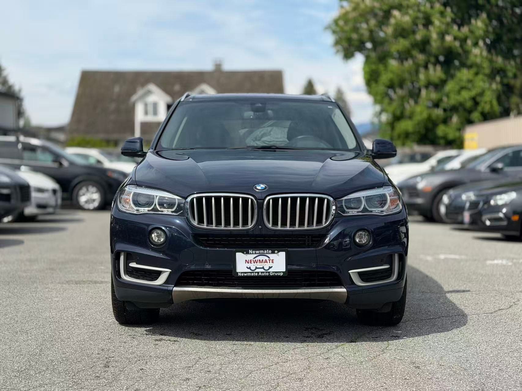 2018 BMW X5 35i xDrive. LOCAL BC VEHICLE. ONE OWNER. SECOND SET OF TIRES.