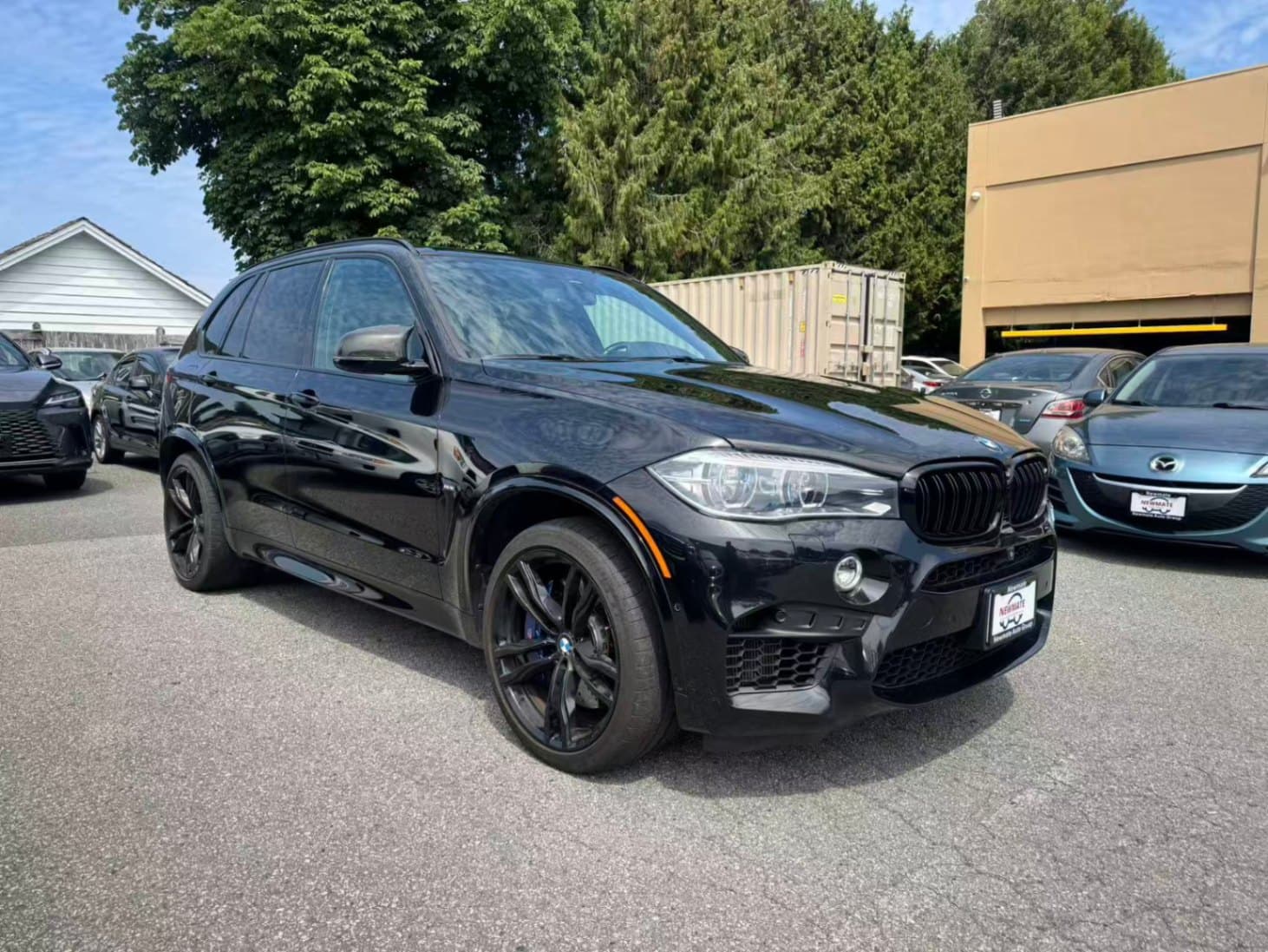 2018 BMW X5 M BLACK FIRE EDITION 1/25 IN CANADA. LOCAL BC VEHICLE. LOW KILOMETRES.