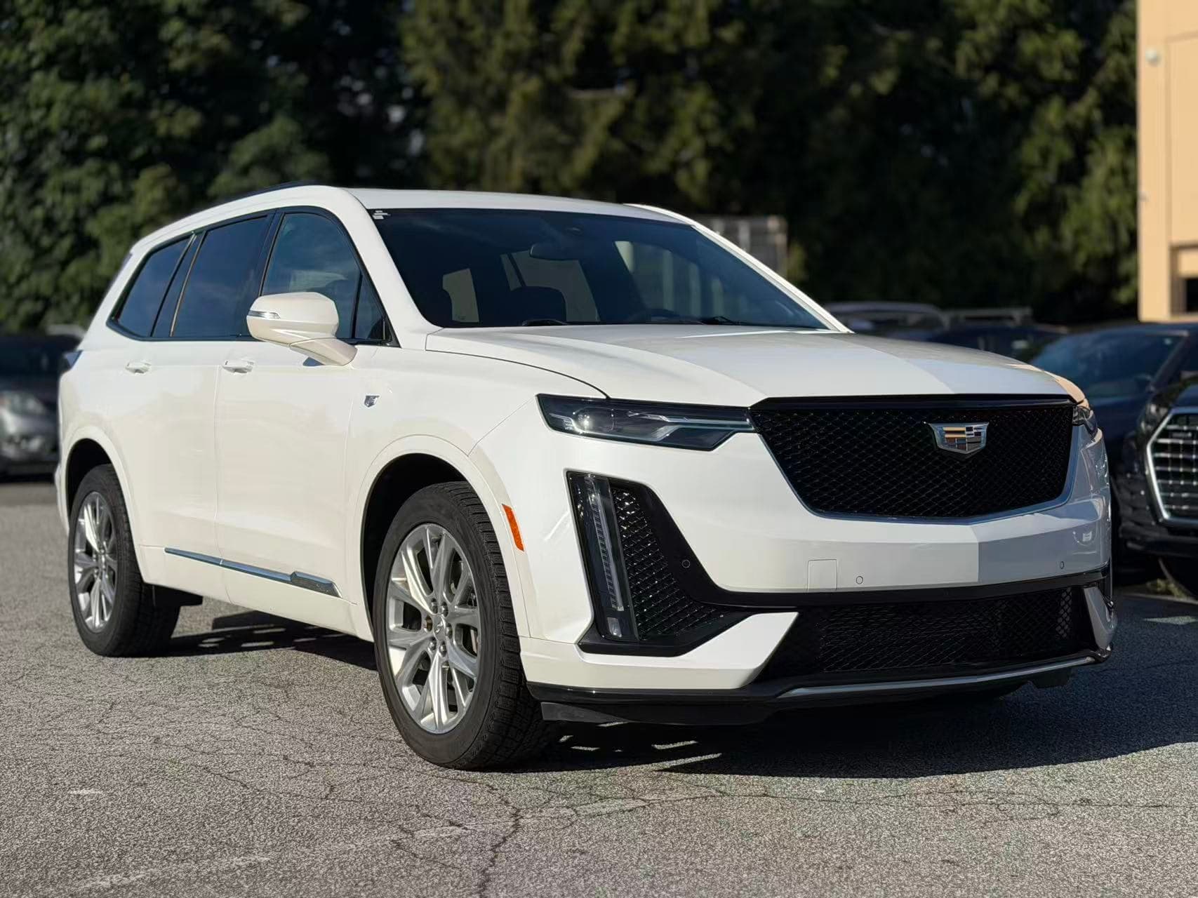 2020 Cadillac XT6 Sport. 7 SEATER. RUNS GREAT.