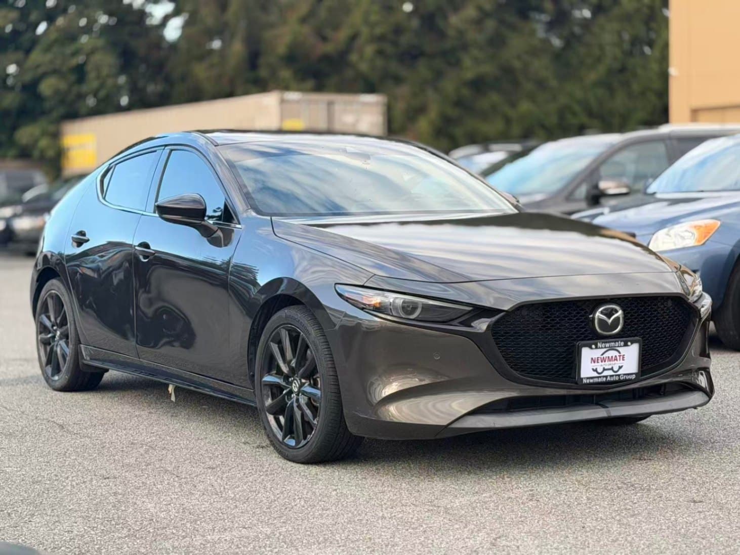 2021 Mazda Mazda3 Sport GT w/Turbo. LOCAL BC VEHICLE. LOW KILOMETRES. TOP TRIM FULLY OPTIONED.