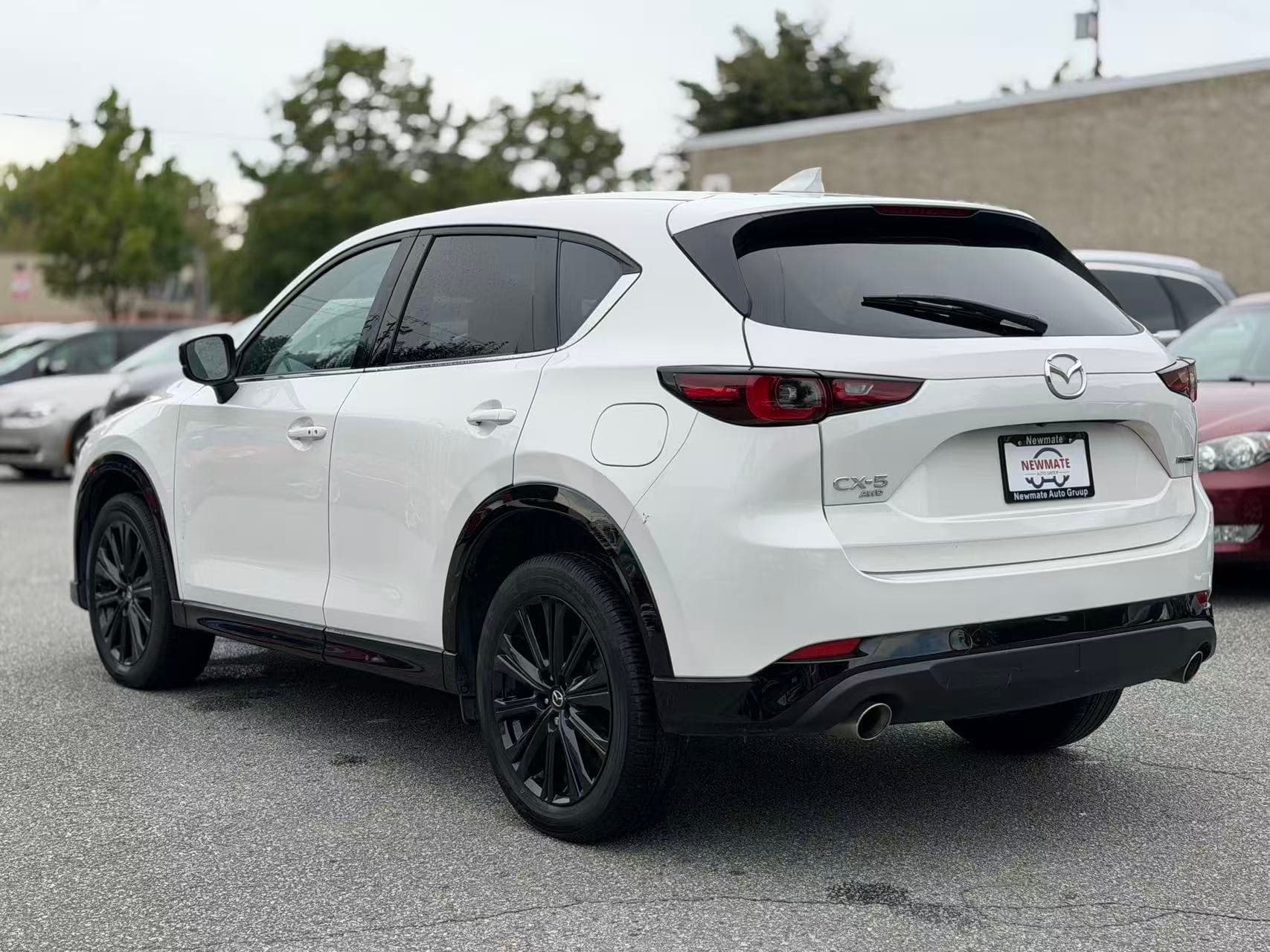 2023 Mazda CX-5 GT. LOCAL BC VEHICLE. ONE OWNER. TOP TRIM FULLY OPTIONED.