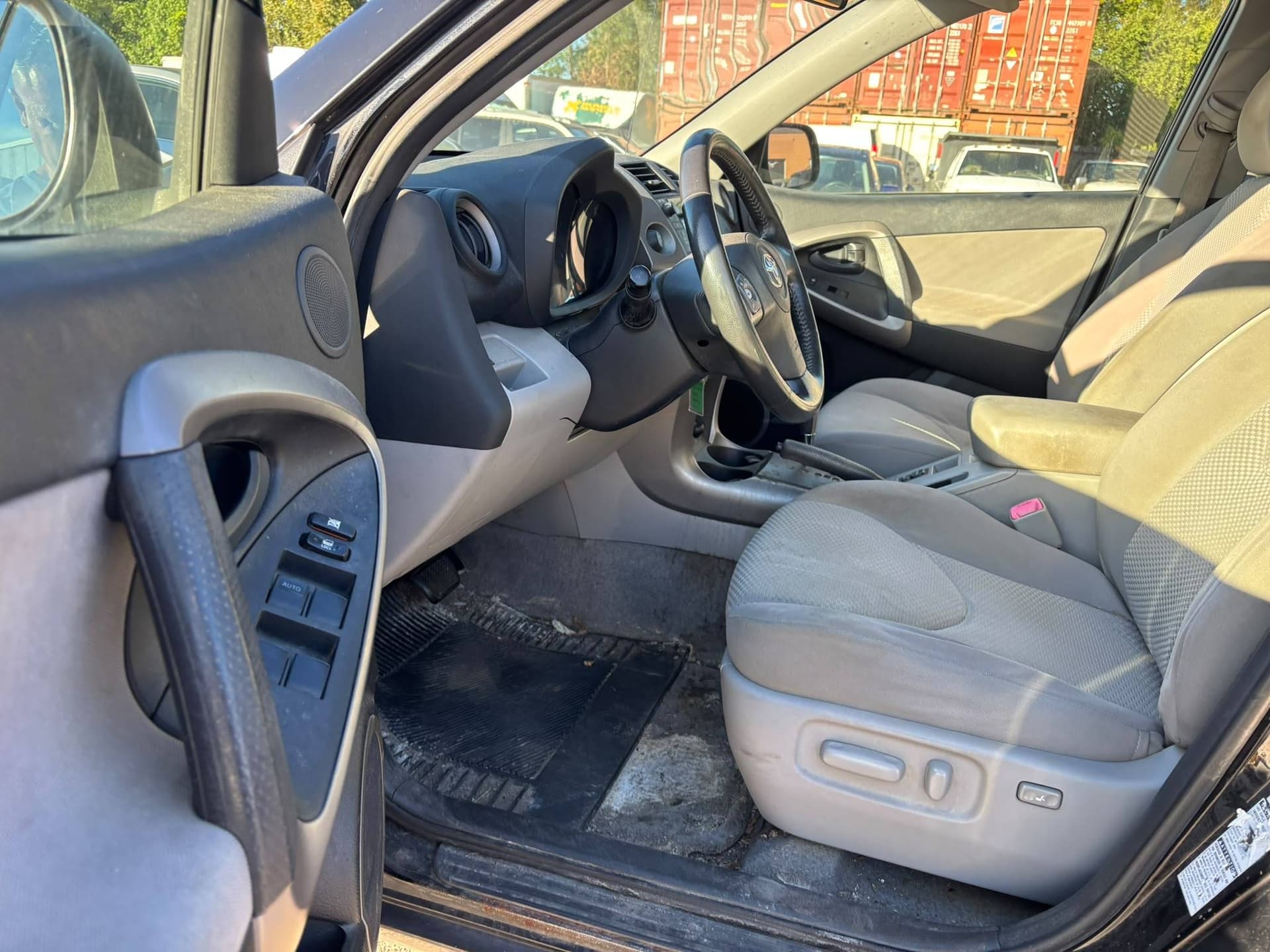 2006 Toyota RAV4 4dr Auto 4WD Limited