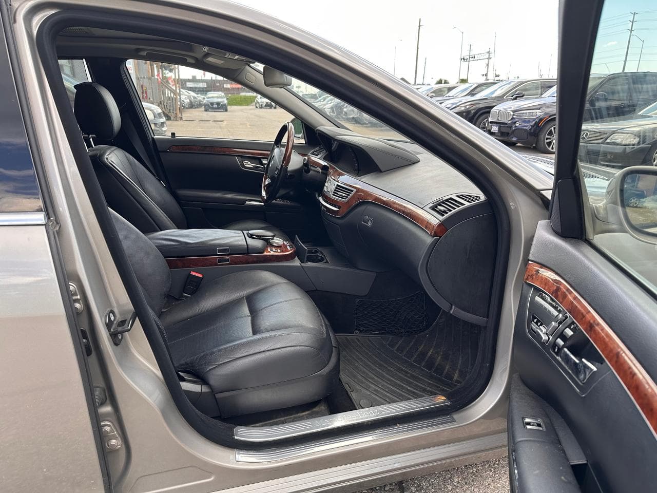 2008 Mercedes-Benz S-Class 4dr Sdn 5.5L V8 4MATIC