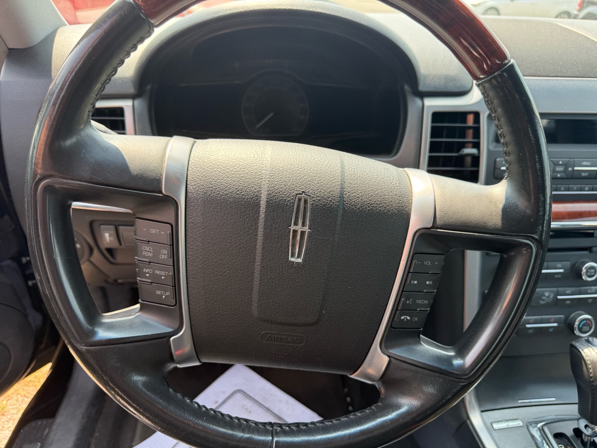 2012 Lincoln MKZ Hybrid FWD 4dr Sdn