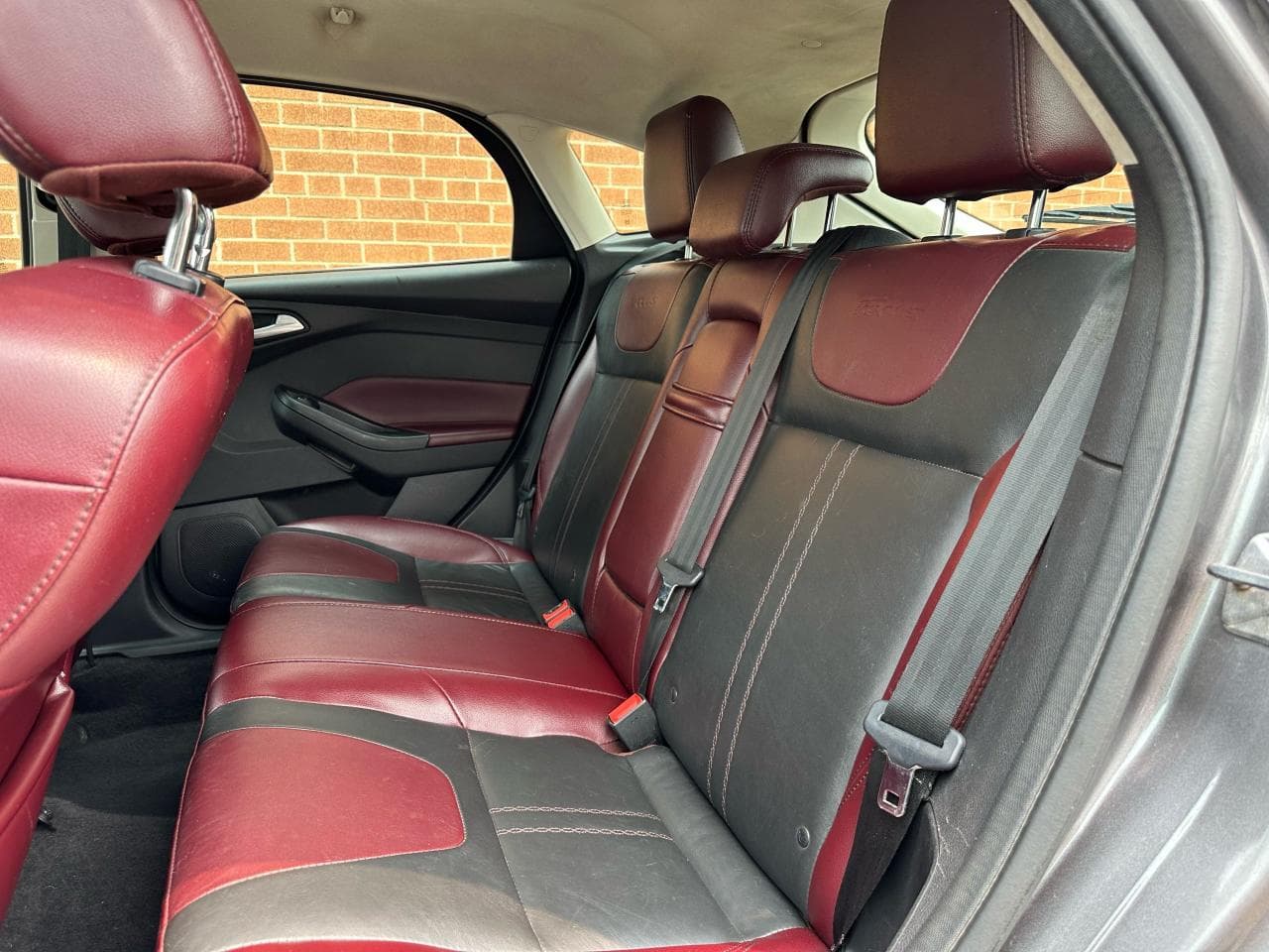 2013 Ford Focus Titanium Navigation Leather