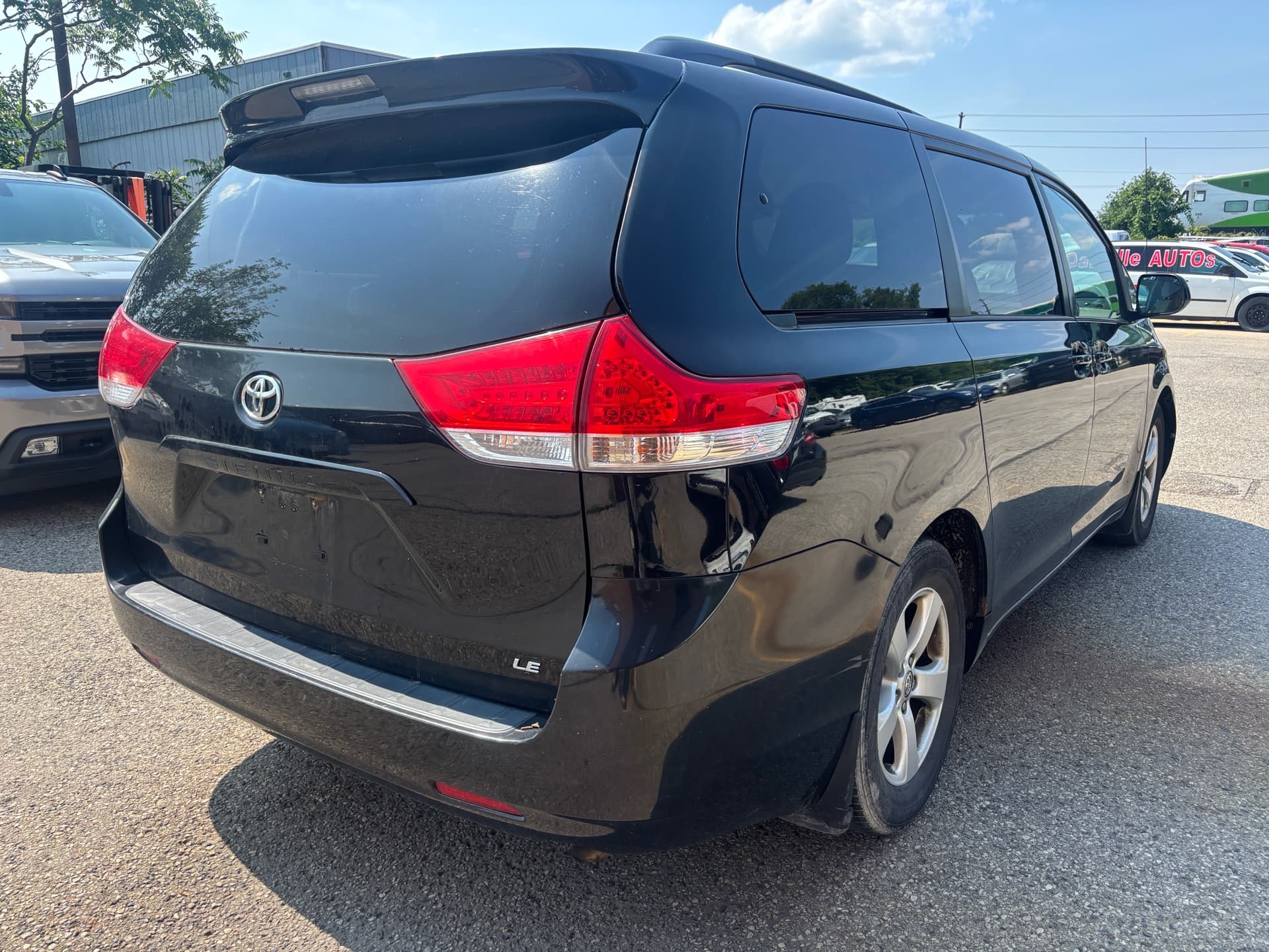 2013 Toyota Sienna 5dr V6 LE 7-Pass FWD Mobility