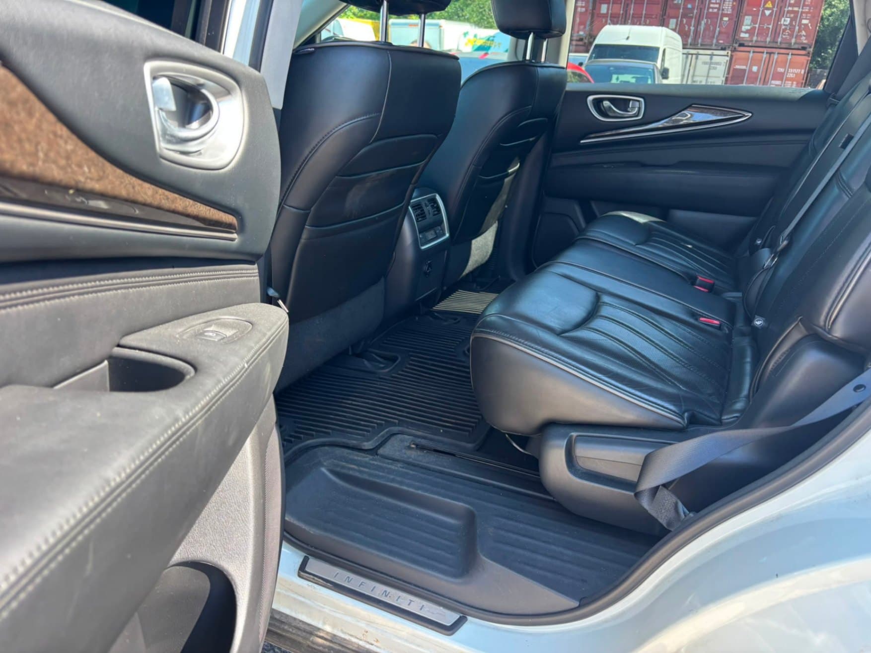 2015 Infiniti QX60 AWD 4dr-NAVI- 360CAMERA 7 PASSENGERS