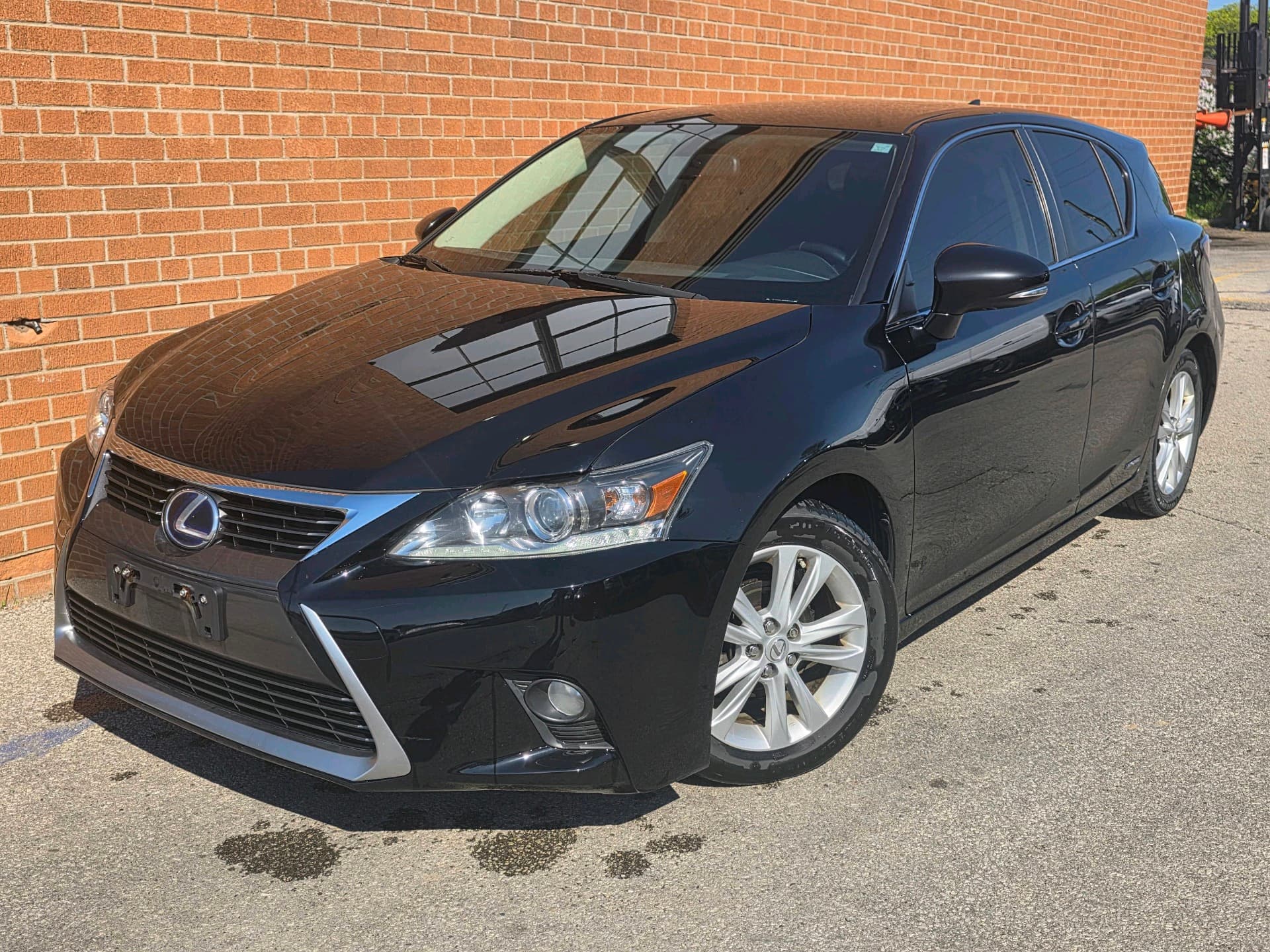 2015 Lexus CT 200h FWD 4dr Hybrid