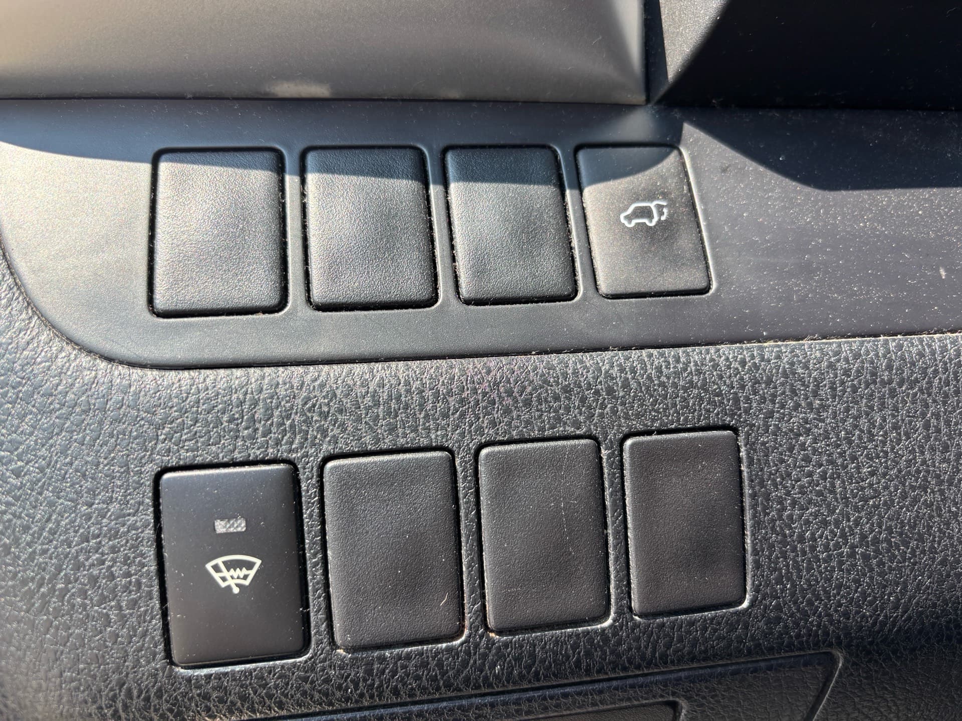 2015 Toyota Highlander  XLE AWD 4dr