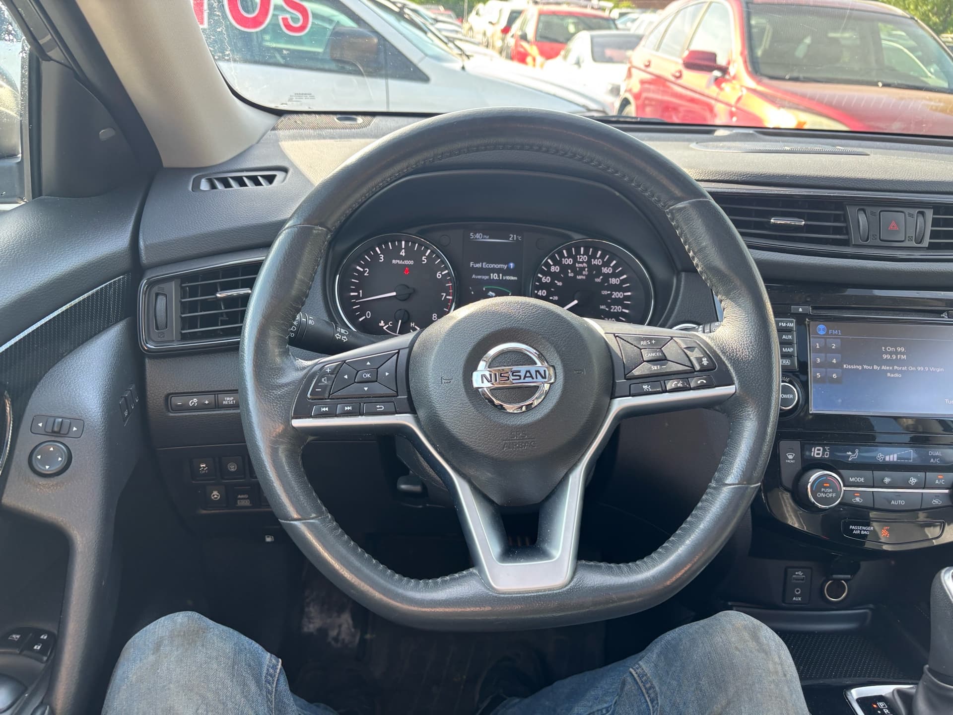 2017 Nissan Rogue SL AWD Pano roof, Navi, Leather
