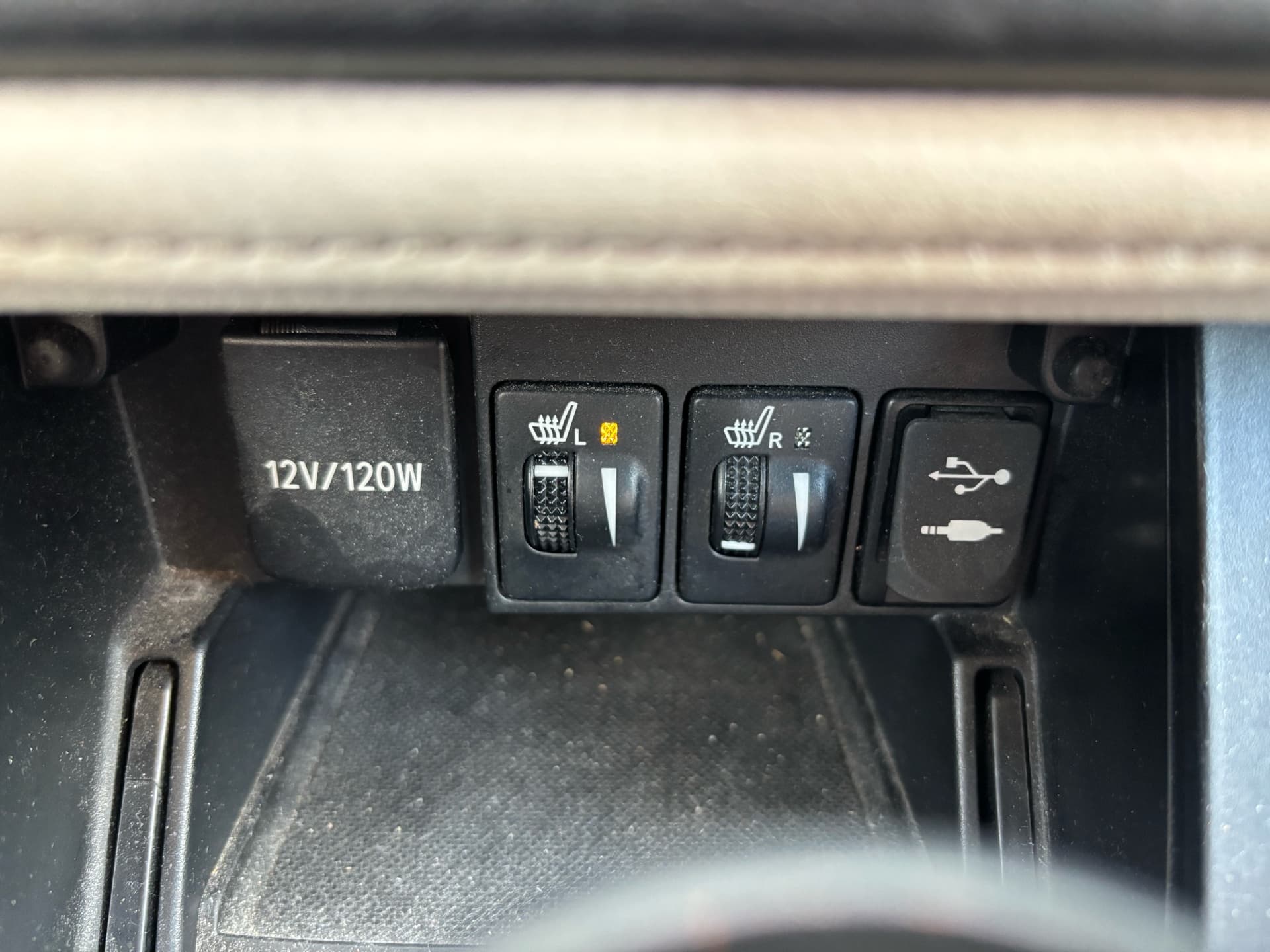 2017 Toyota Corolla iM 4dr HB Auto