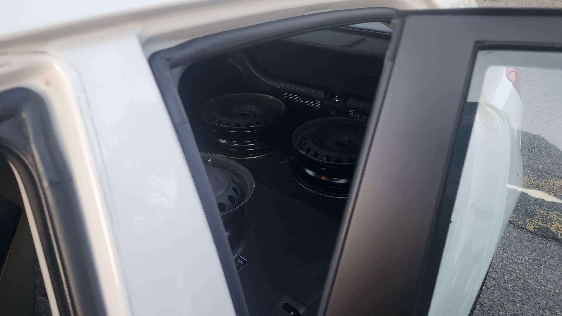 2020 Kia Rio 5-door LX Automatic Alloy Wheels
