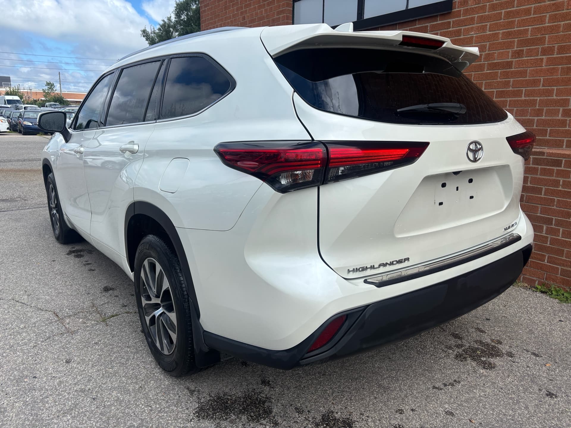 2021 Toyota Highlander XLE AWD