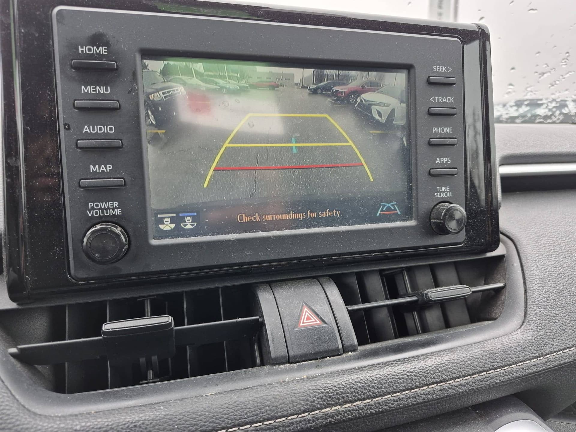 2021 Toyota RAV4 LE AWD