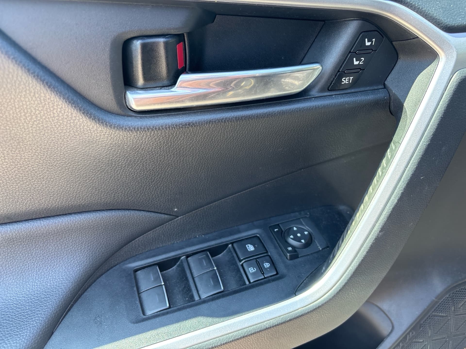 2022 Toyota RAV4 XLE AWD
