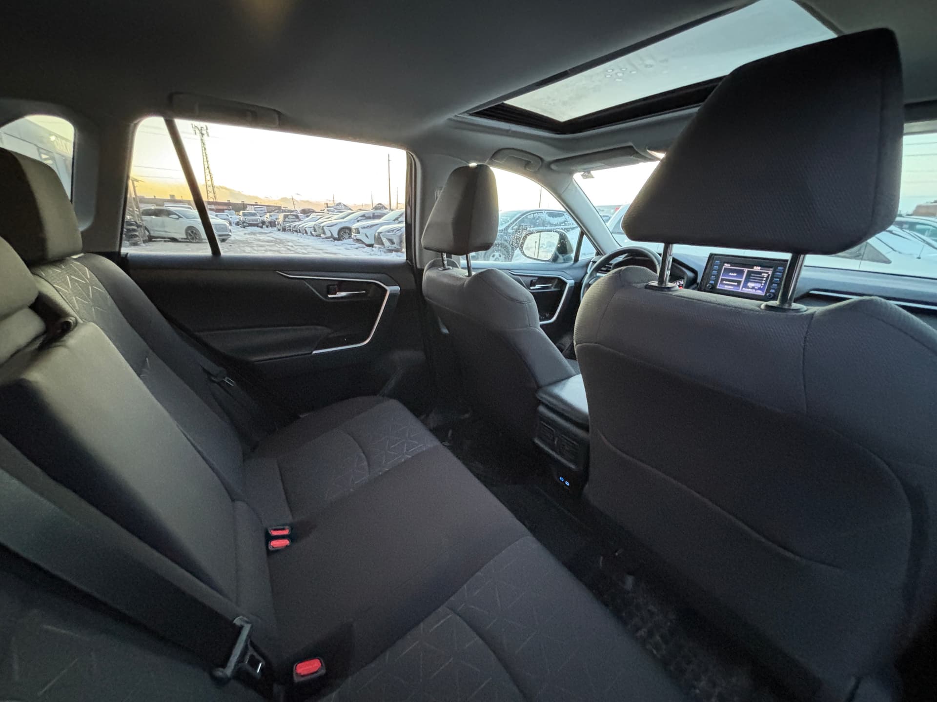 2022 Toyota RAV4 XLE AWD