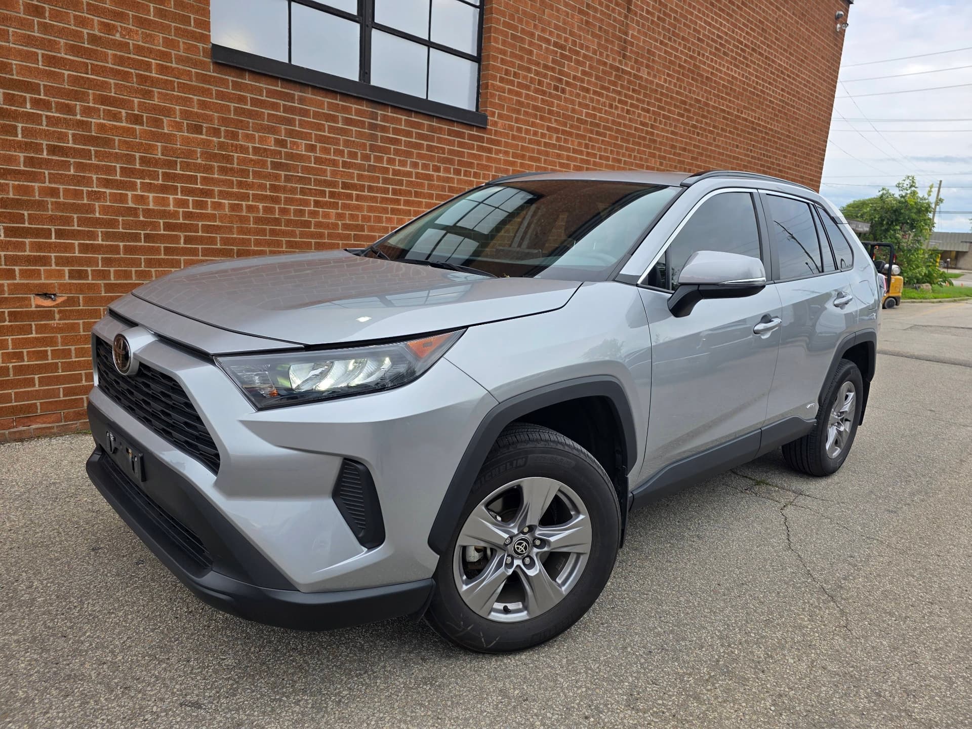2025 Toyota RAV4 Hybrid LE AWD