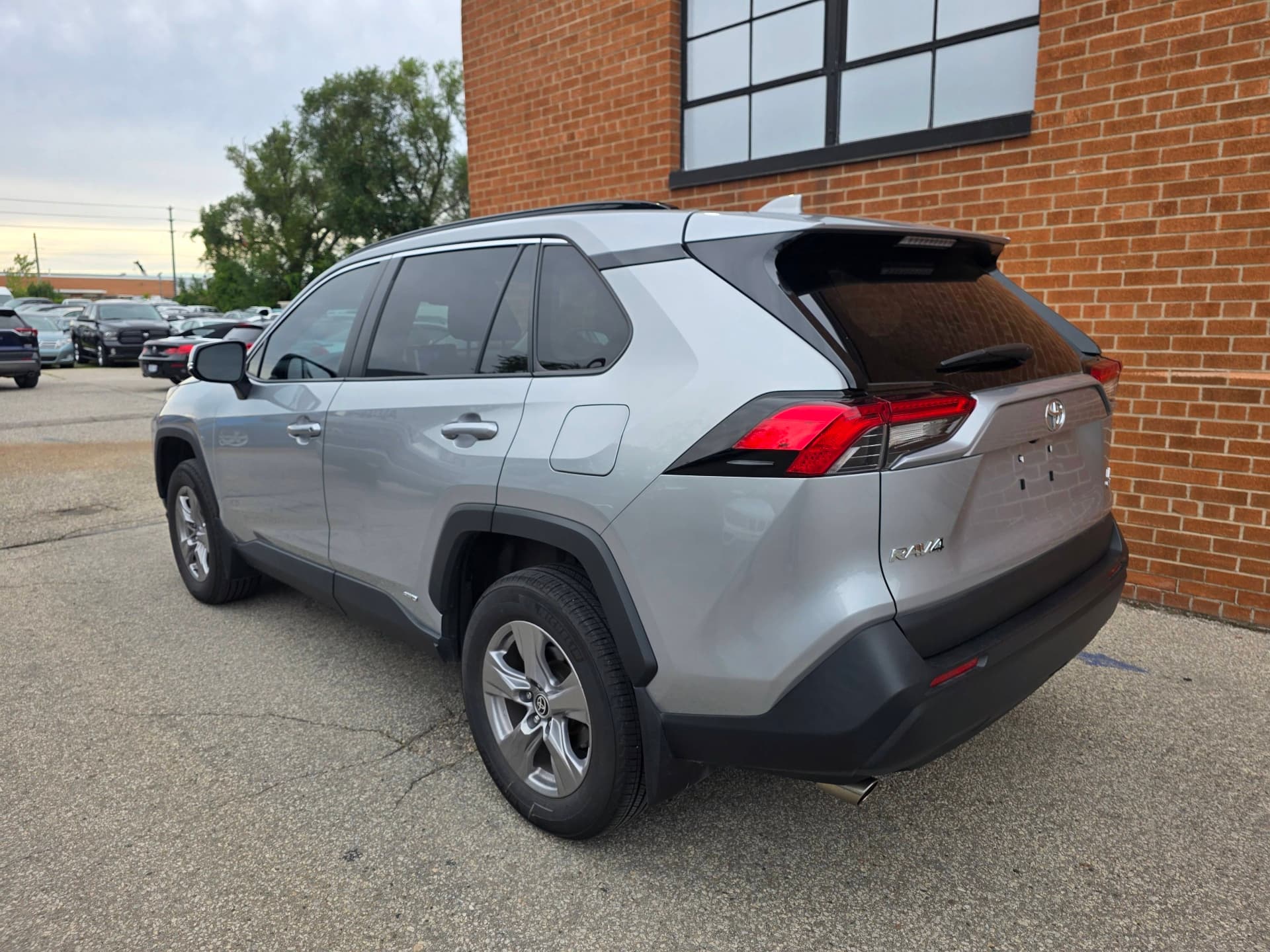 2025 Toyota RAV4 Hybrid LE AWD