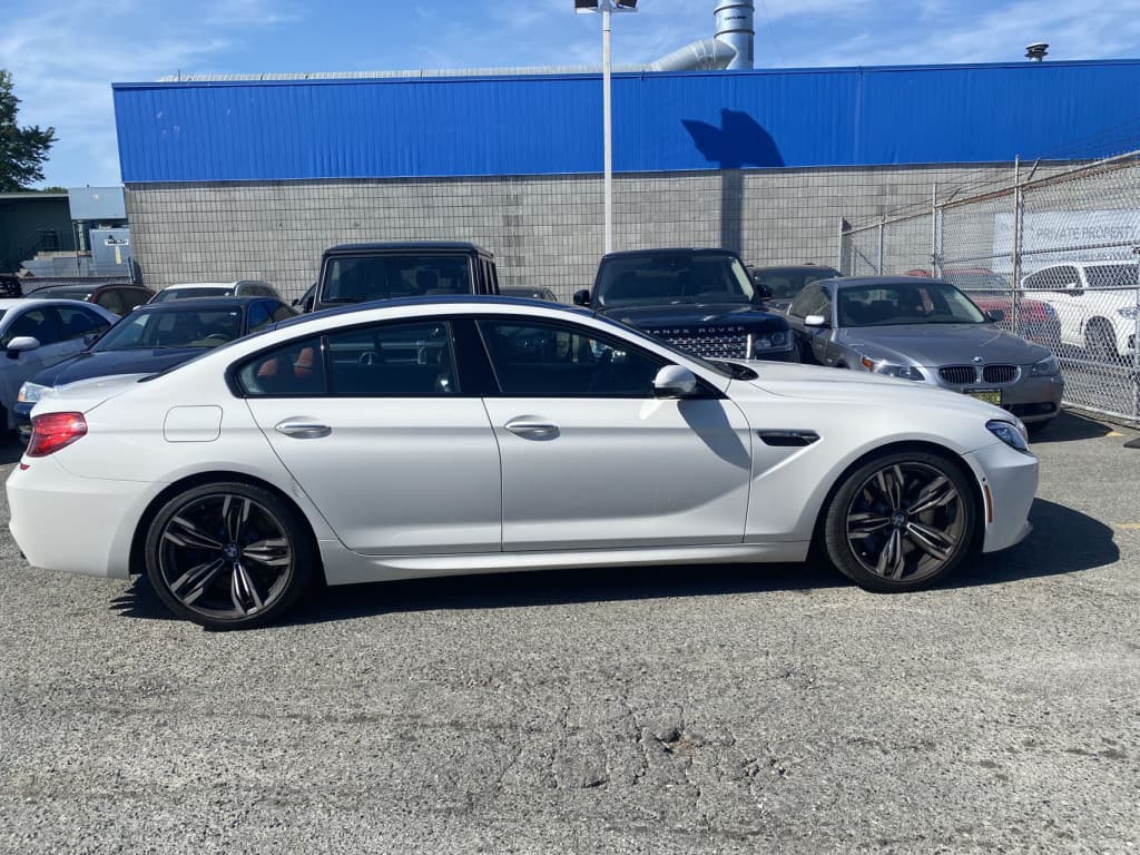 2014 BMW M6 4dr Sdn Gran Coupe
