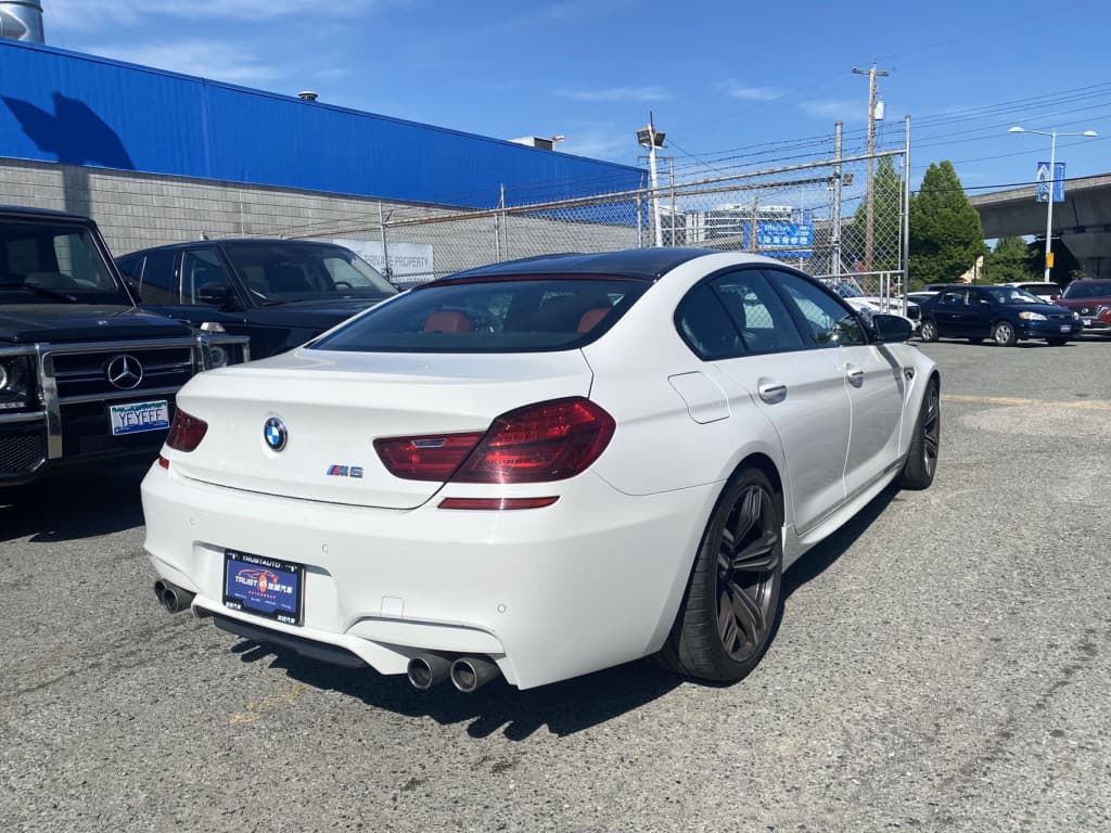 2014 BMW M6 4dr Sdn Gran Coupe