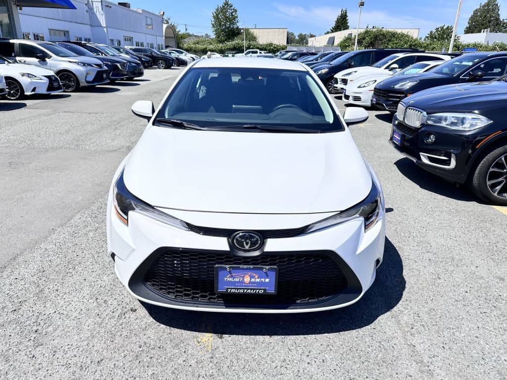 2022 Toyota Corolla LE