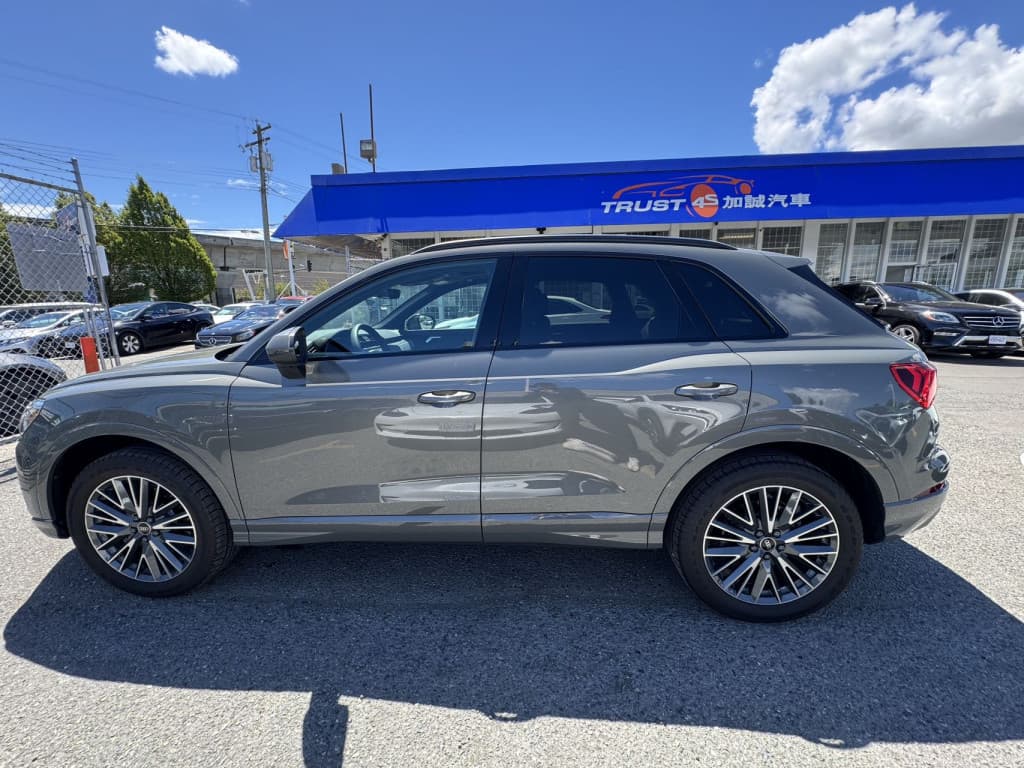 2023 Audi Q3 Komfort