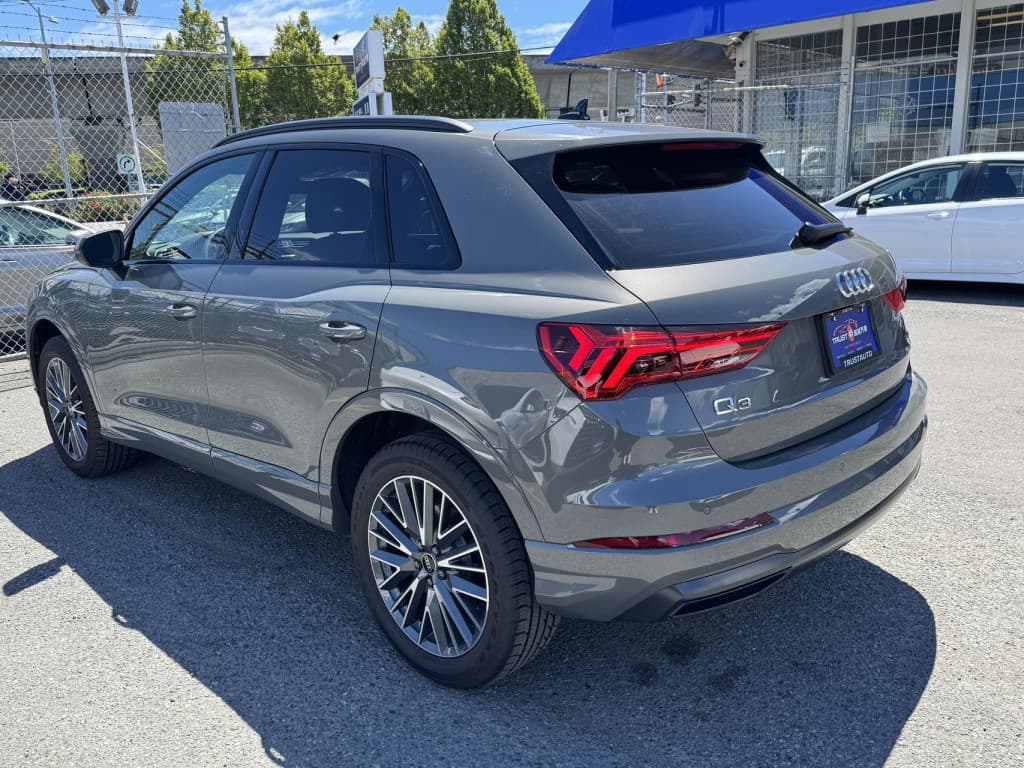 2023 Audi Q3 Komfort