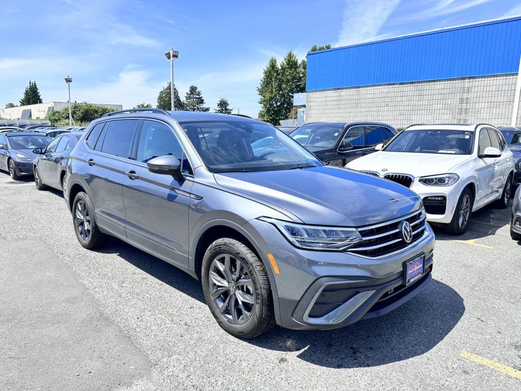 2023 Volkswagen Tiguan SE