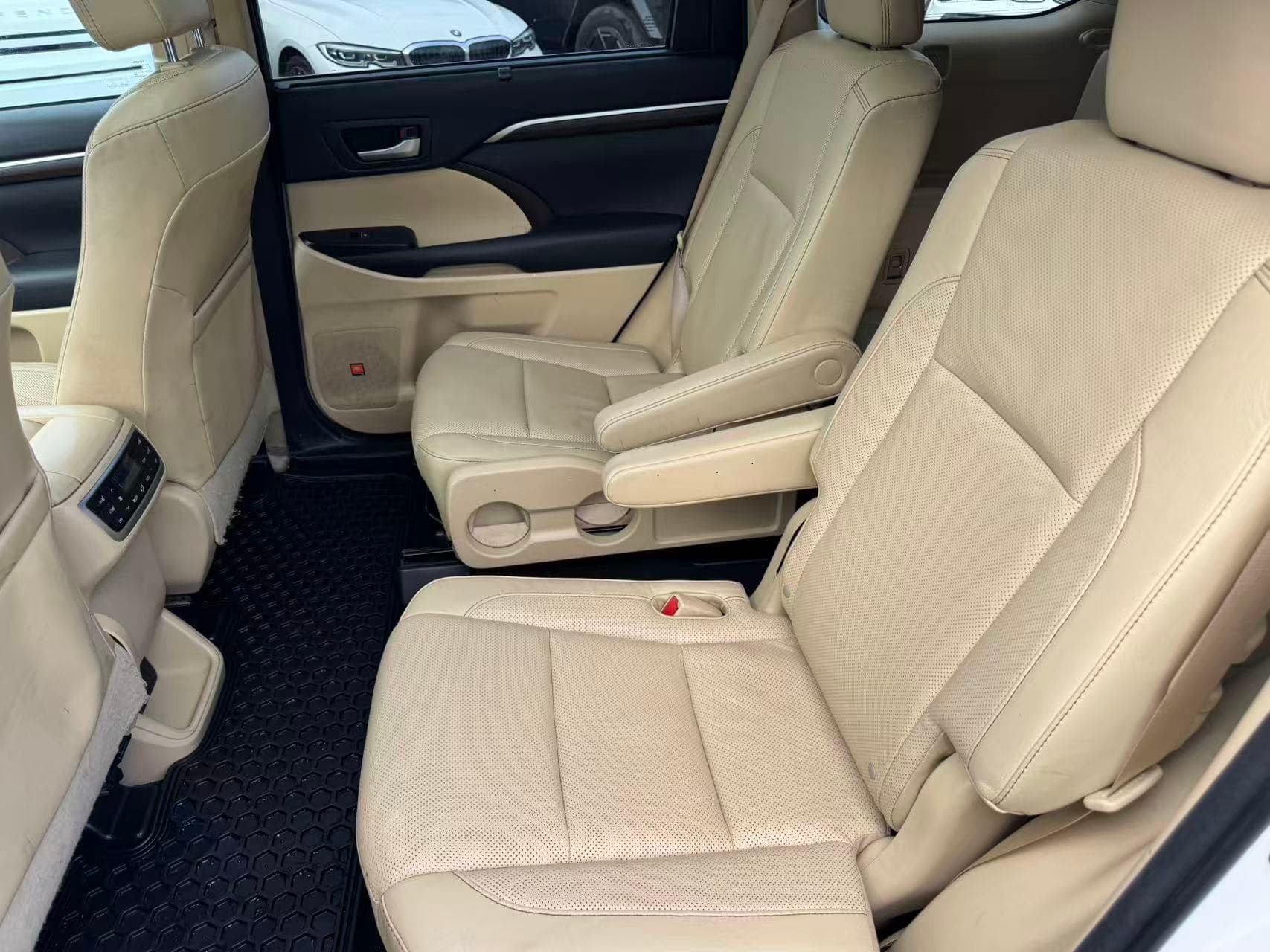 2014 Toyota Highlander AWD 4dr Limited