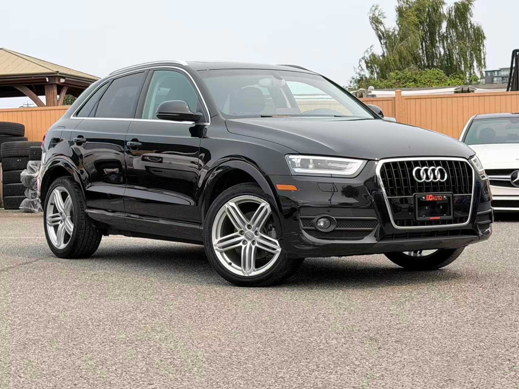 2015 Audi Q3 2.0T Technik/ NO ACCIDENT/ BC LOCAL