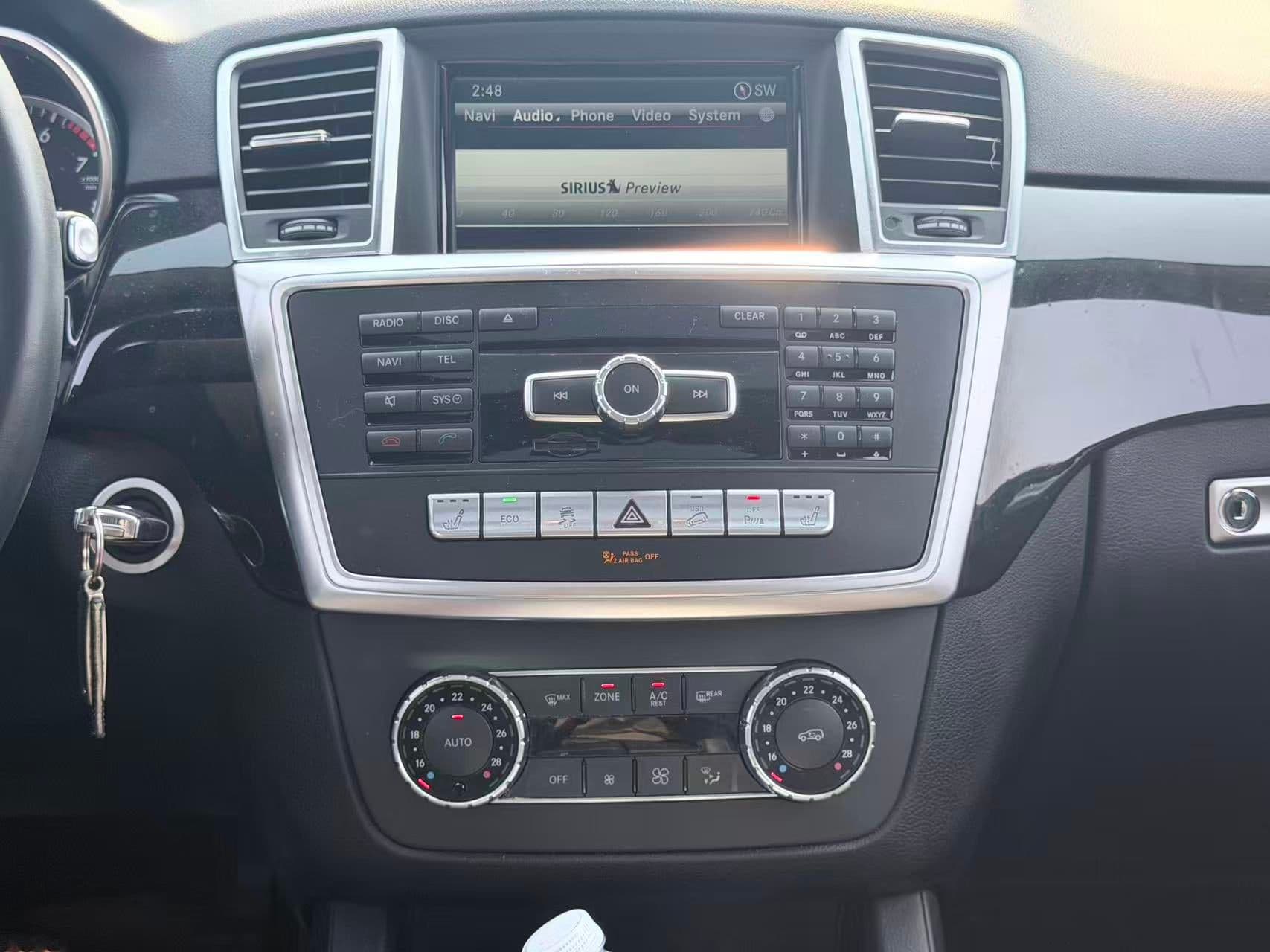 2015 Mercedes-Benz M-Class 4MATIC ML 400/ CLEAN TITLE/ BC LOCAL/ LOW MILEAGE